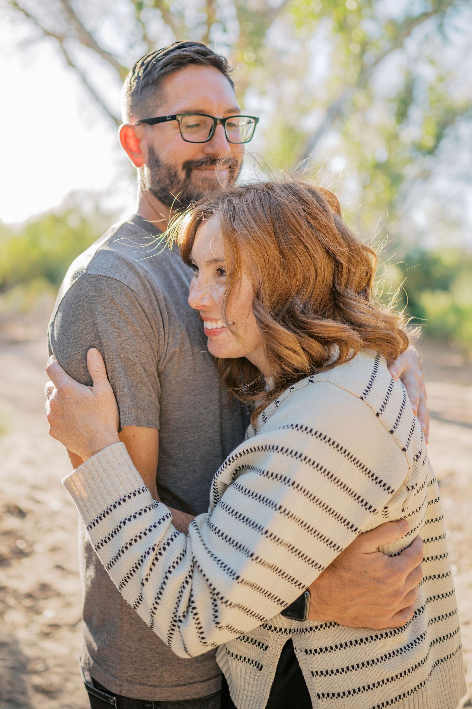 Luxury Gilbert Arizona family photography surrounded by lush greenery. A relaxed, stress-free experience that captures real connection.