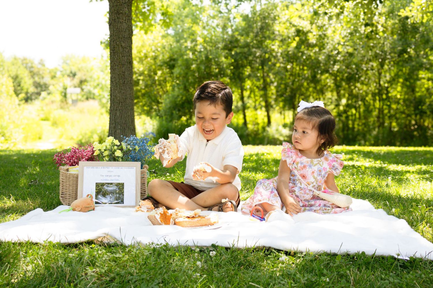 Family cake smash photography session