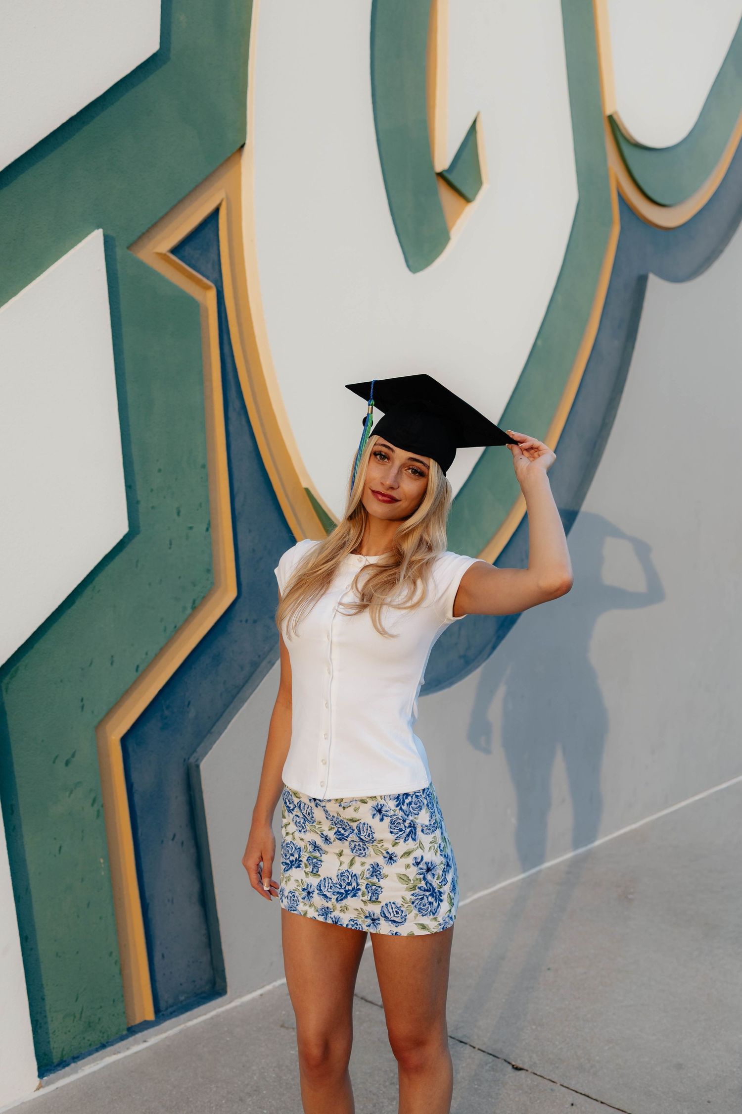 cap graduation photos