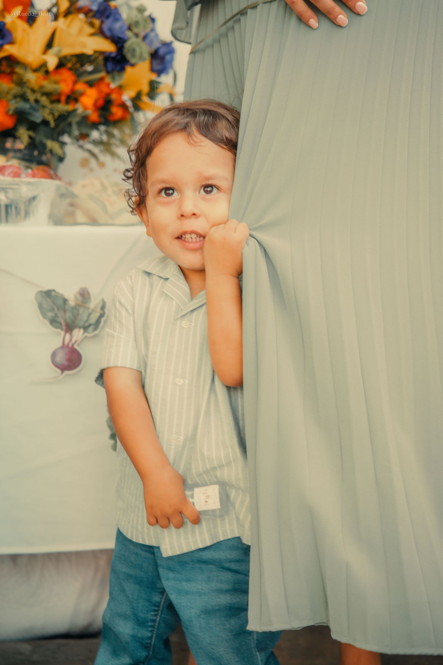 Son hiding