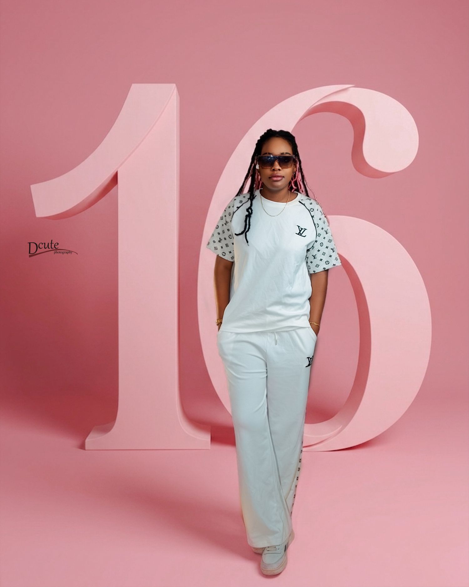 16th birthday portrait session in Toronto studio