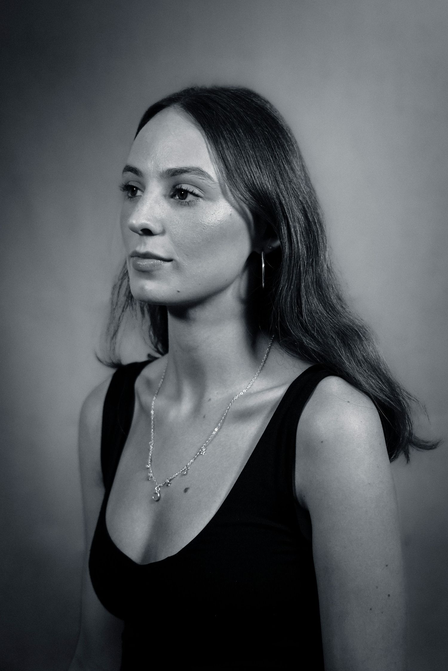 Black and white portrait of Woman.