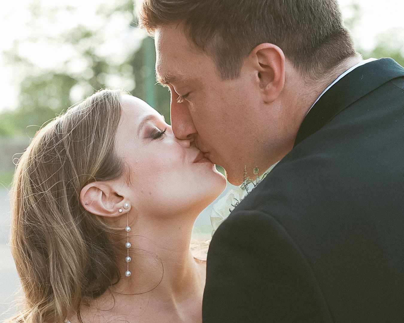Romantic wedding couple kissing. Professional wedding photographer for couples in Scranton, PA, and the Lehigh Valley area.