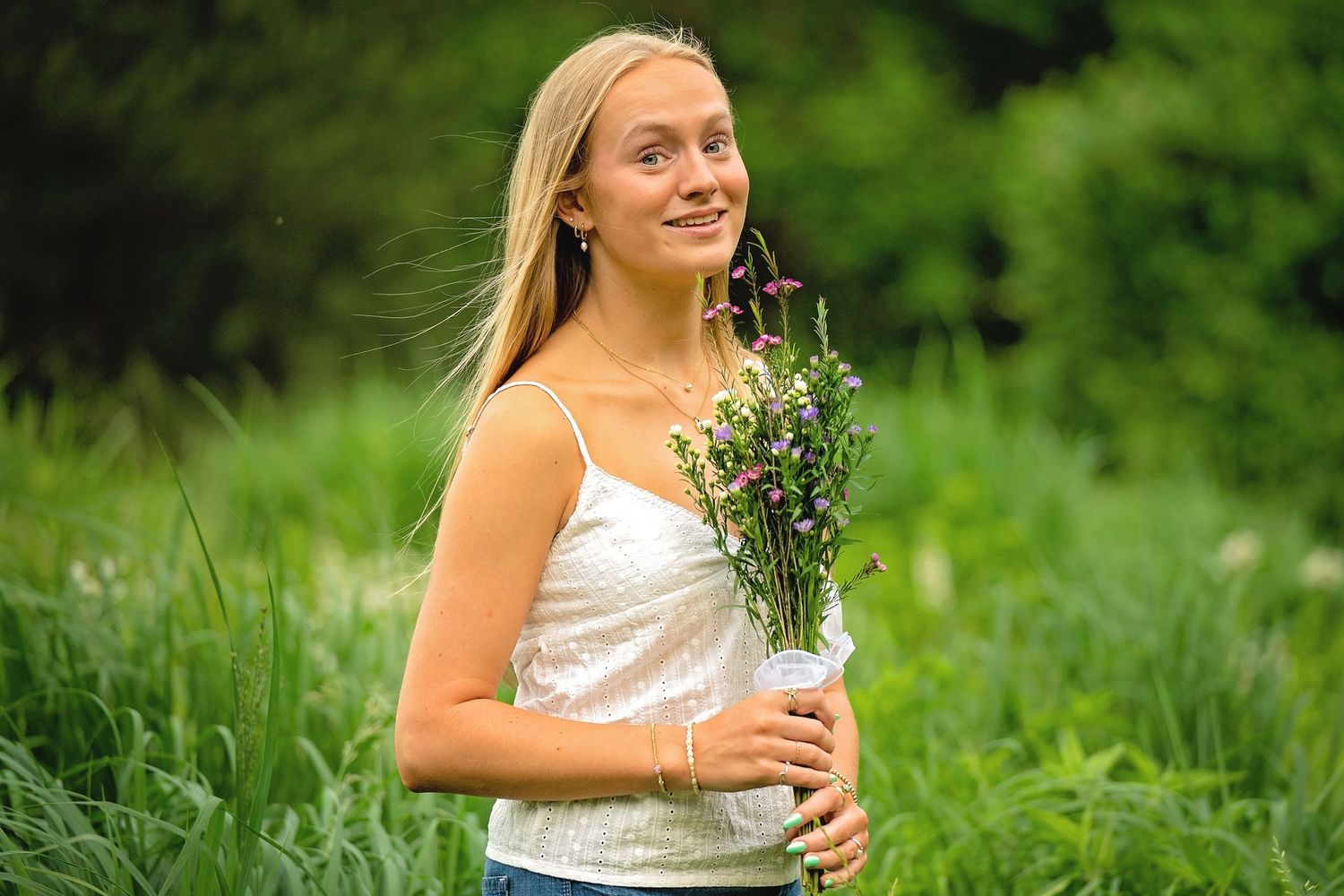 High school College senior photographer Cary Morrisville Raleigh Durham Holly Springs Apex Oak Island Southport Wilmington Wrightsviile NC