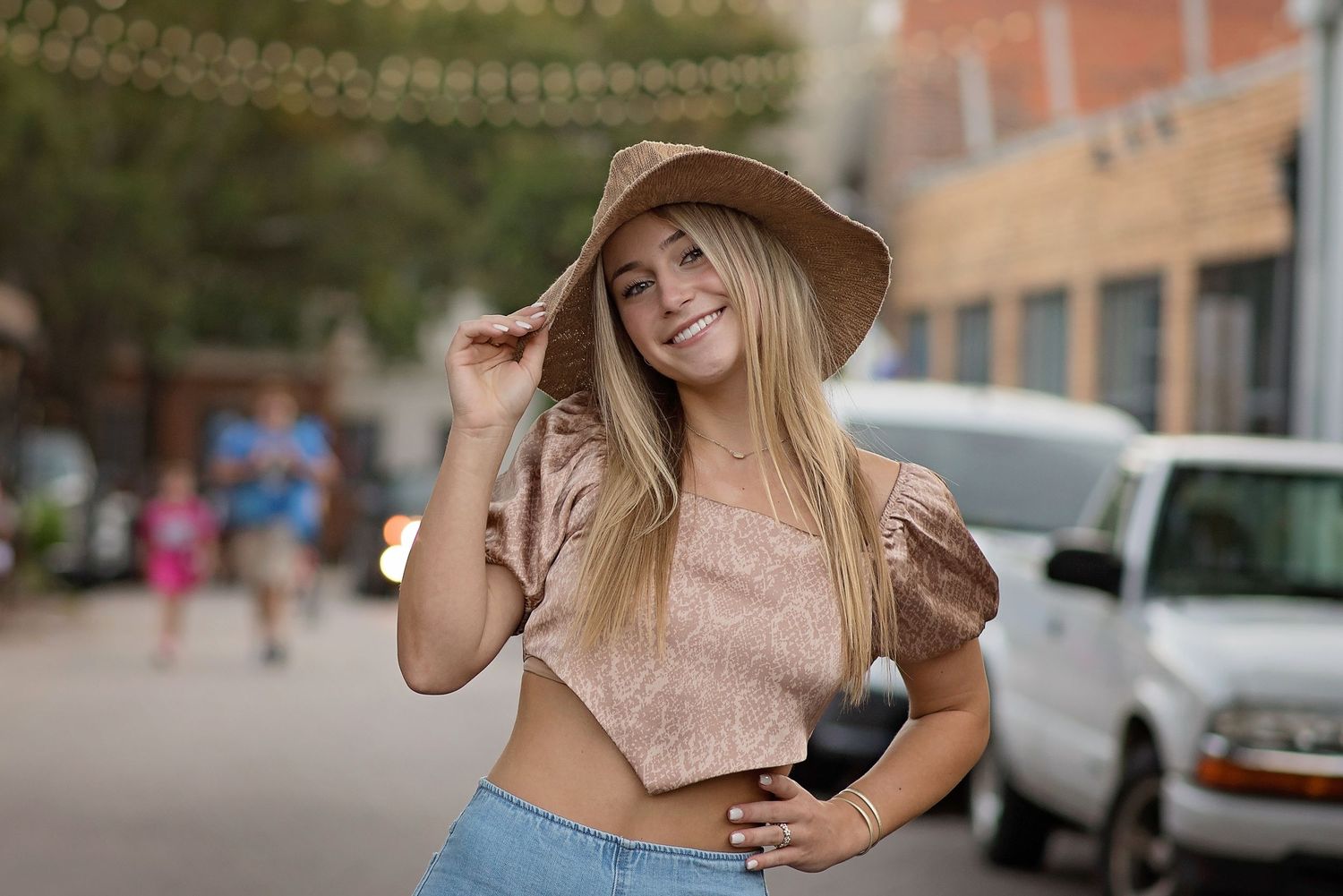 High school College senior photographer Cary Morrisville Raleigh Durham Holly Springs Apex Oak Island Southport Wilmington Wrightsviile NC