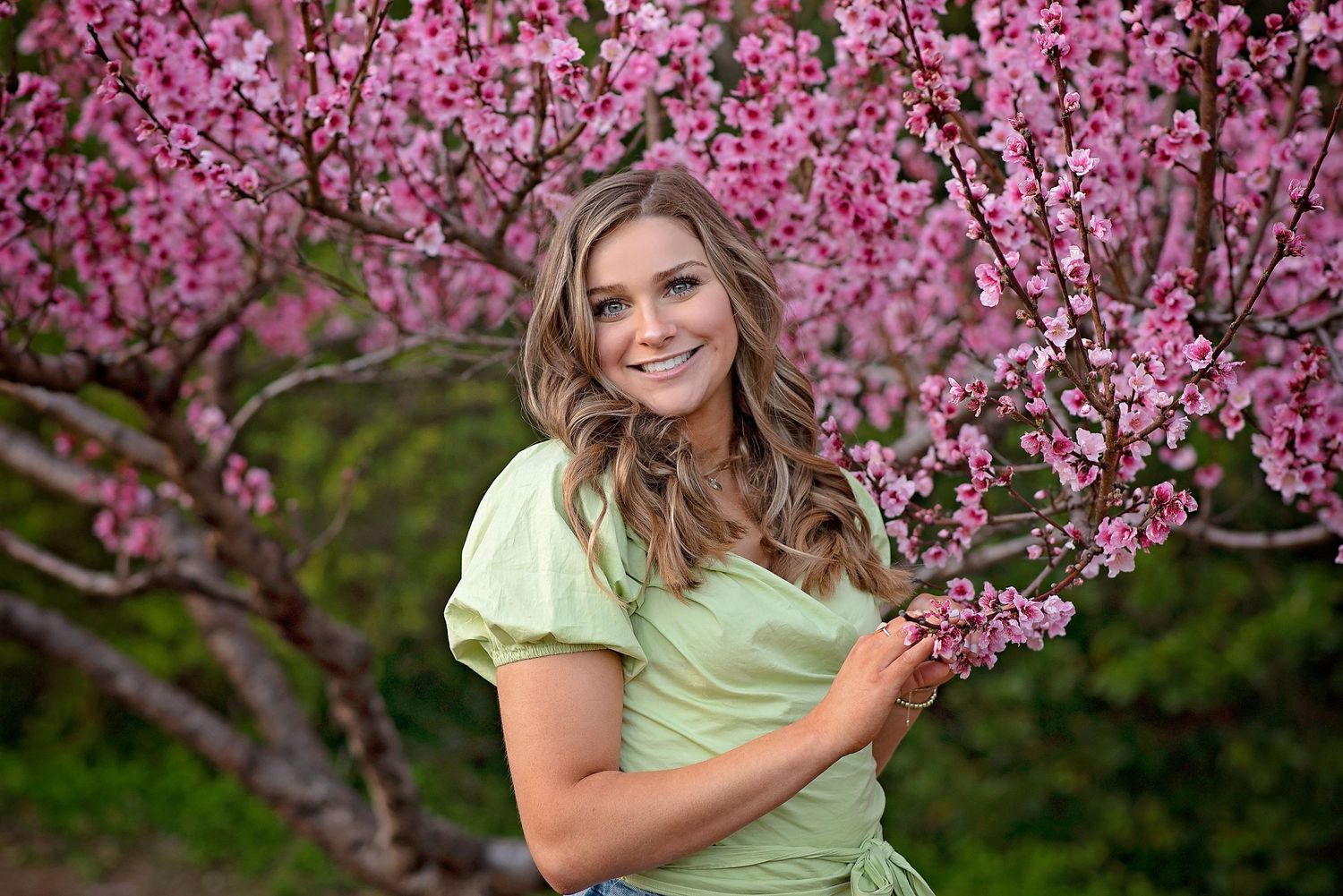 High school College senior photographer Cary Morrisville Raleigh Durham Holly Springs Apex Oak Island Southport Wilmington Wrightsviile NC