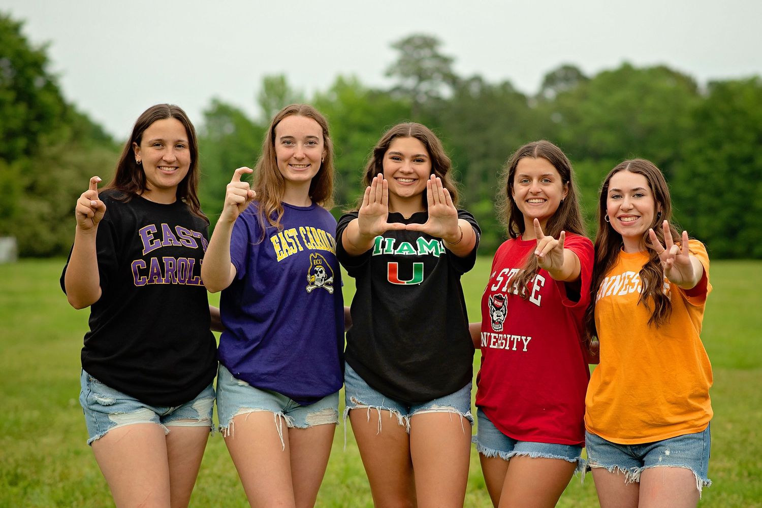 High school College senior photographer Cary Morrisville Raleigh Durham Holly Springs Apex Oak Island Southport Wilmington Wrightsviile NC