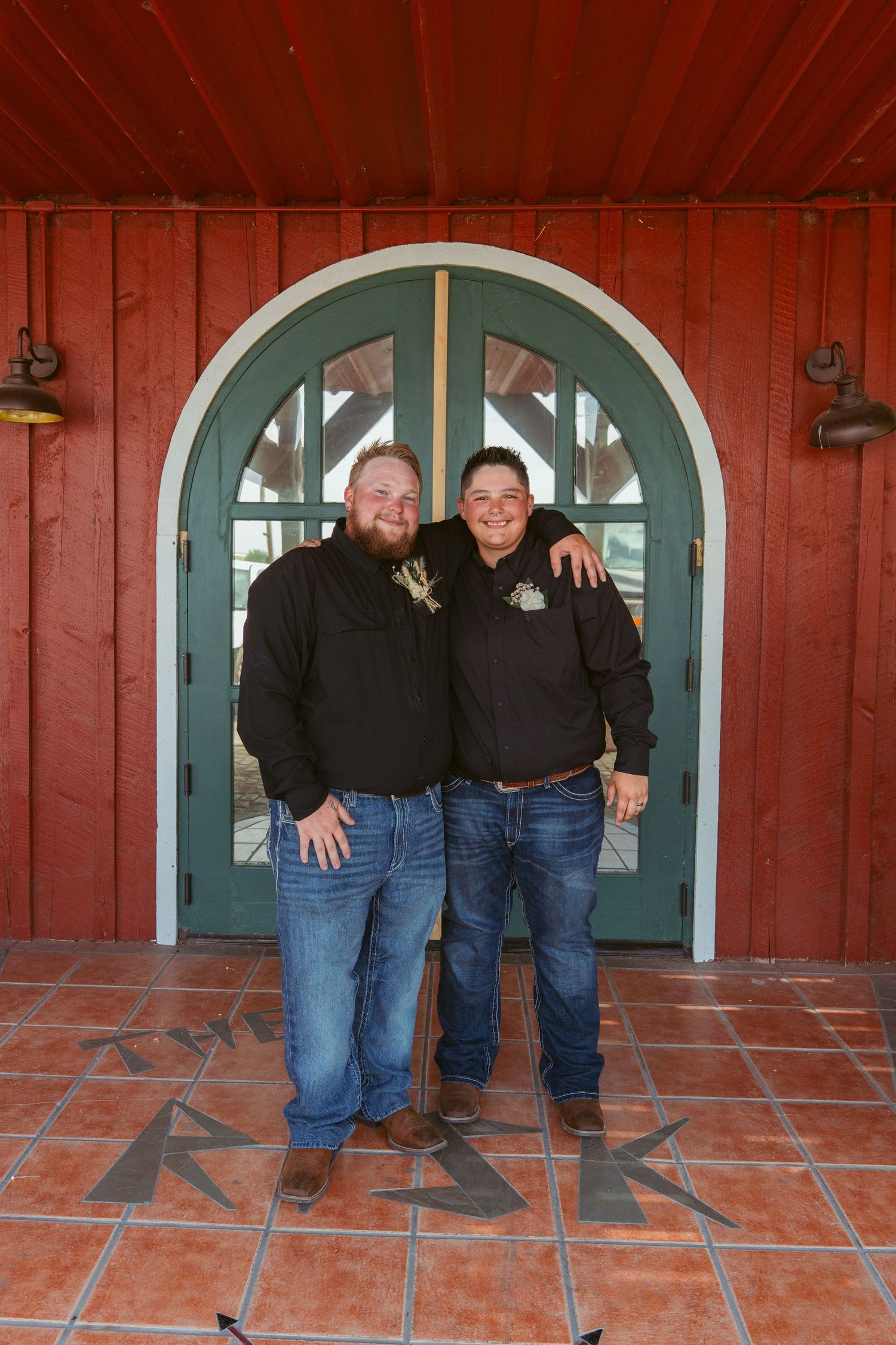 Group photo sequence showing playful poses against red barn with teal arched doorways.