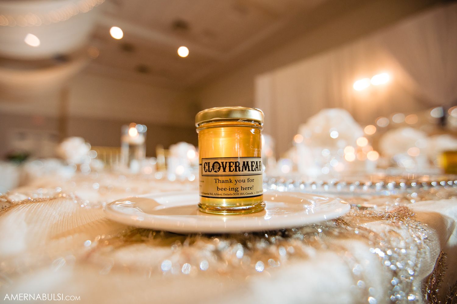 Close-up detail shots of wedding decorations with sparkly elements and golden accents.