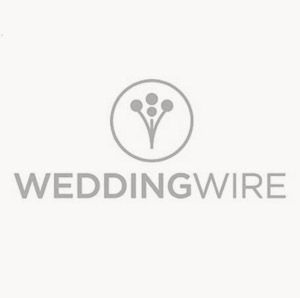 WeddingWire logo with circular icon design in grayscale.