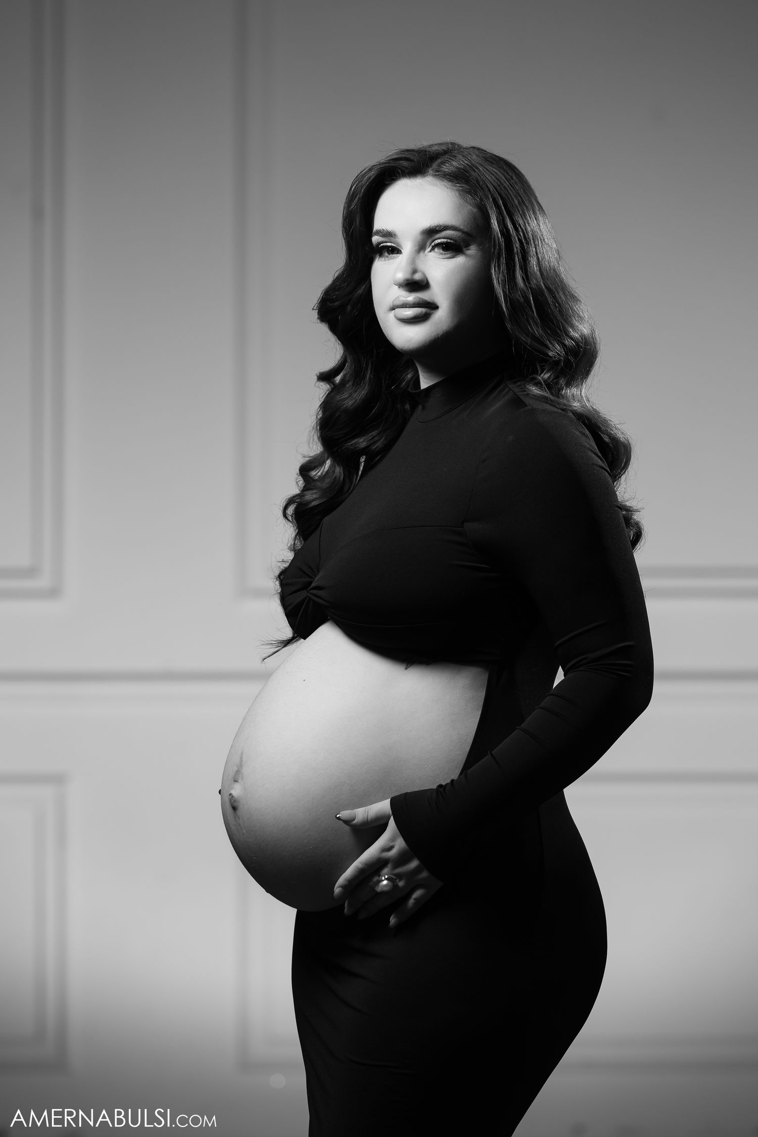 A maternity photo at the Millwork Creative Studio in Dundas Ontario
