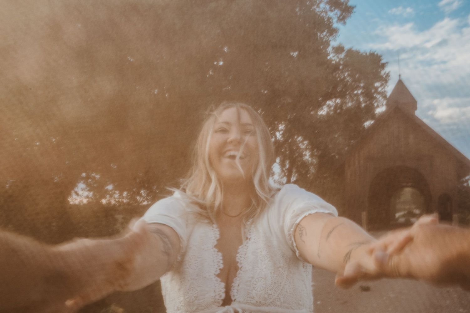 laughing through an engagement session jamestown kansas
