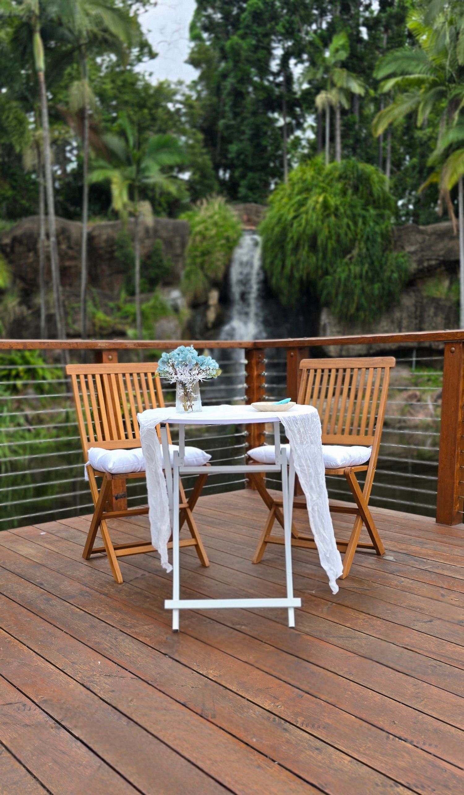 Celebrant Near Me. Celebrant Rockhampton. Celebrant Yeppoon. Get Married. Weddings. Karina Towns.