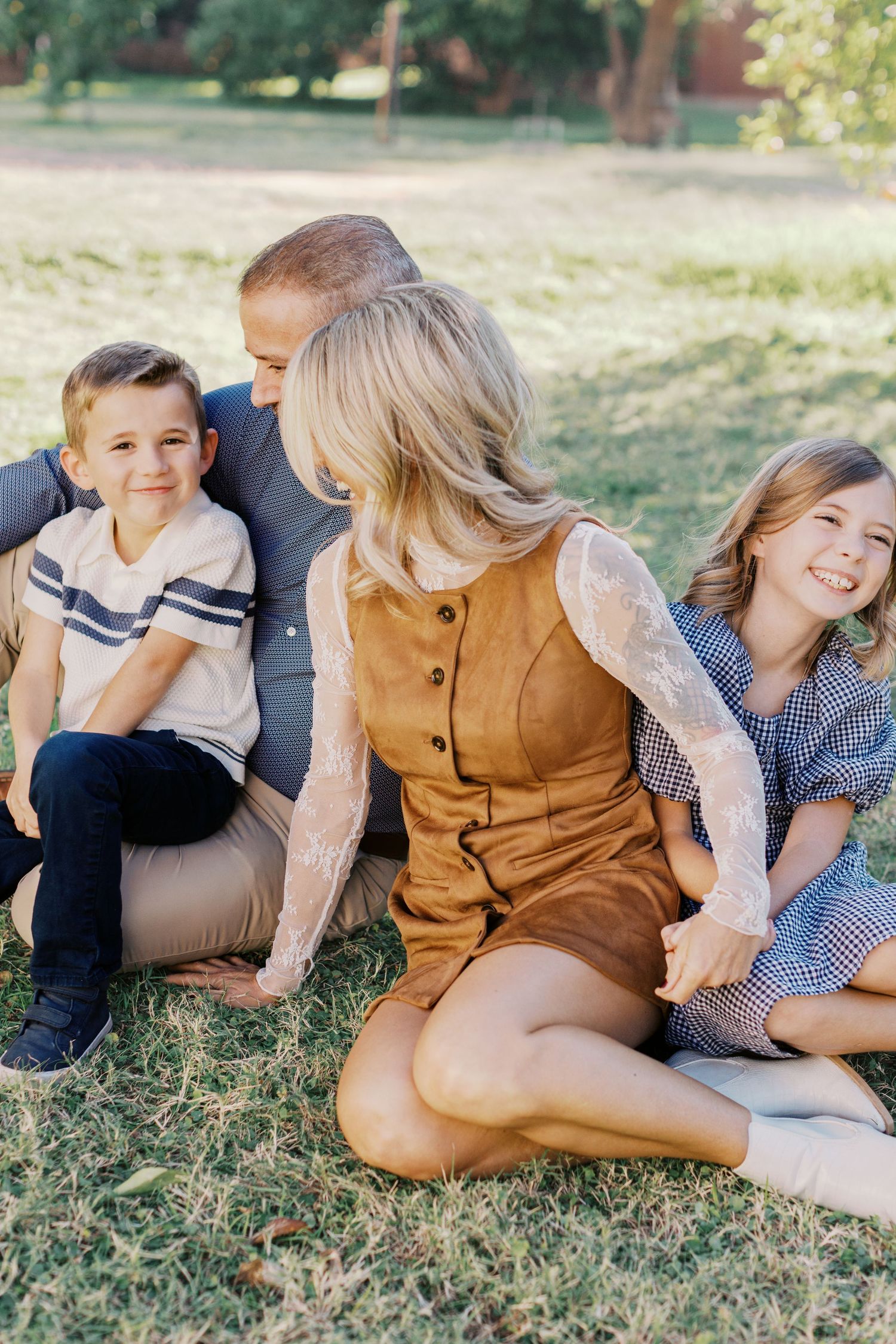 North Phoenix fall family photography capturing organic, timeless moments and heartfelt connection in relaxed, natural outdoor sessions.