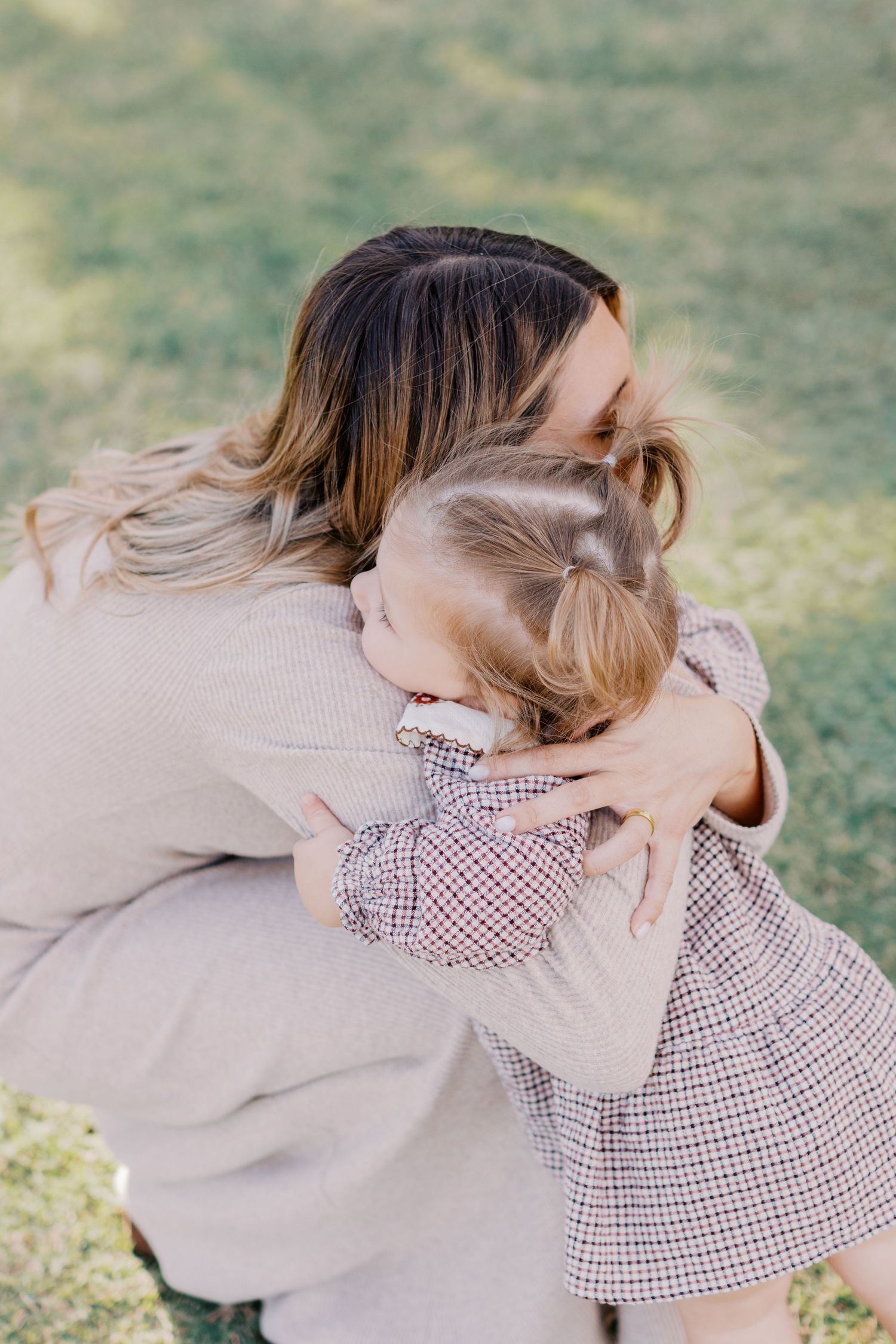 North Phoenix fall family photography capturing organic, timeless moments and heartfelt connection in relaxed, natural outdoor sessions.