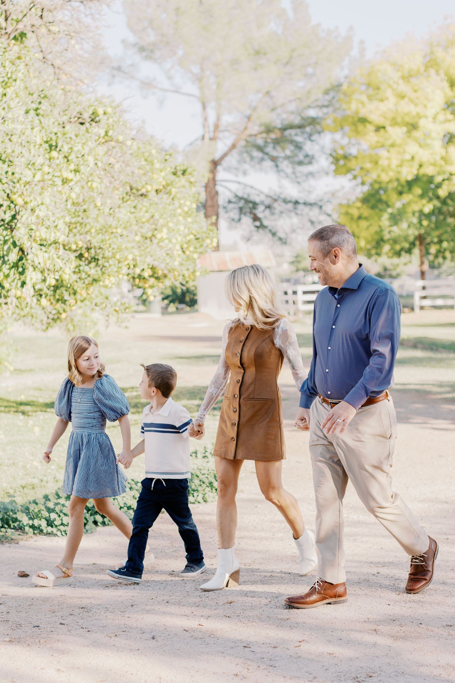 North Phoenix fall family photography capturing organic, timeless moments and heartfelt connection in relaxed, natural outdoor sessions.