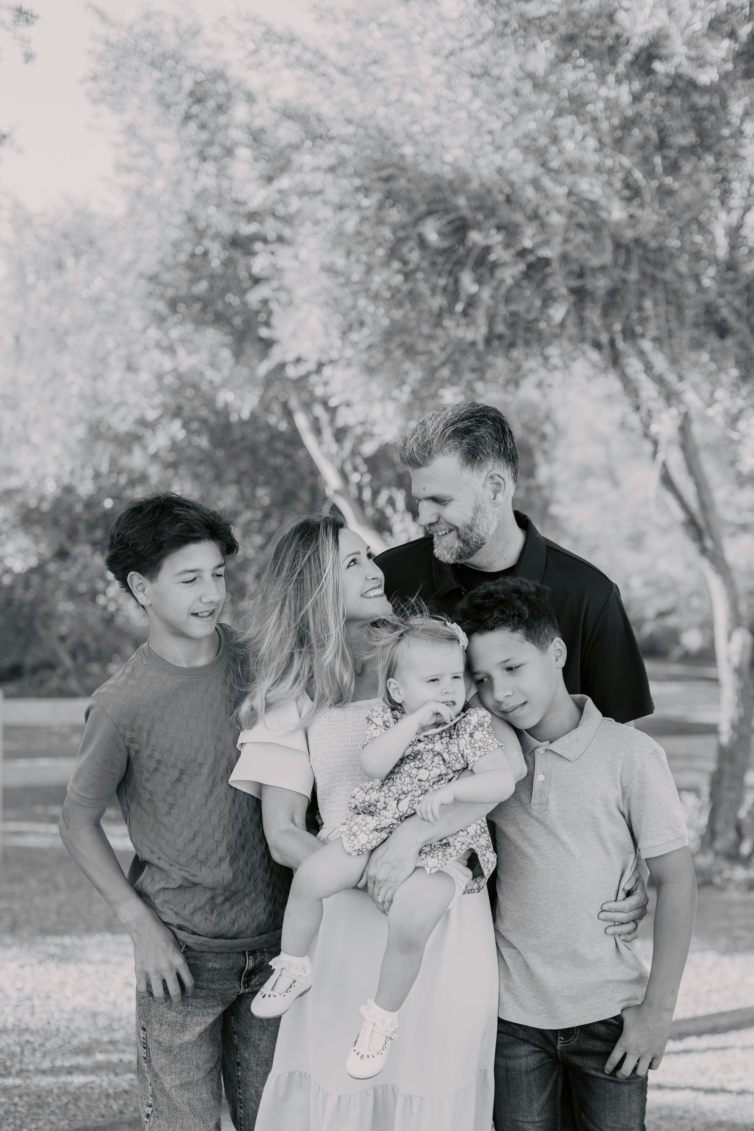 North Phoenix fall family photography capturing organic, timeless moments and heartfelt connection in relaxed, natural outdoor sessions.