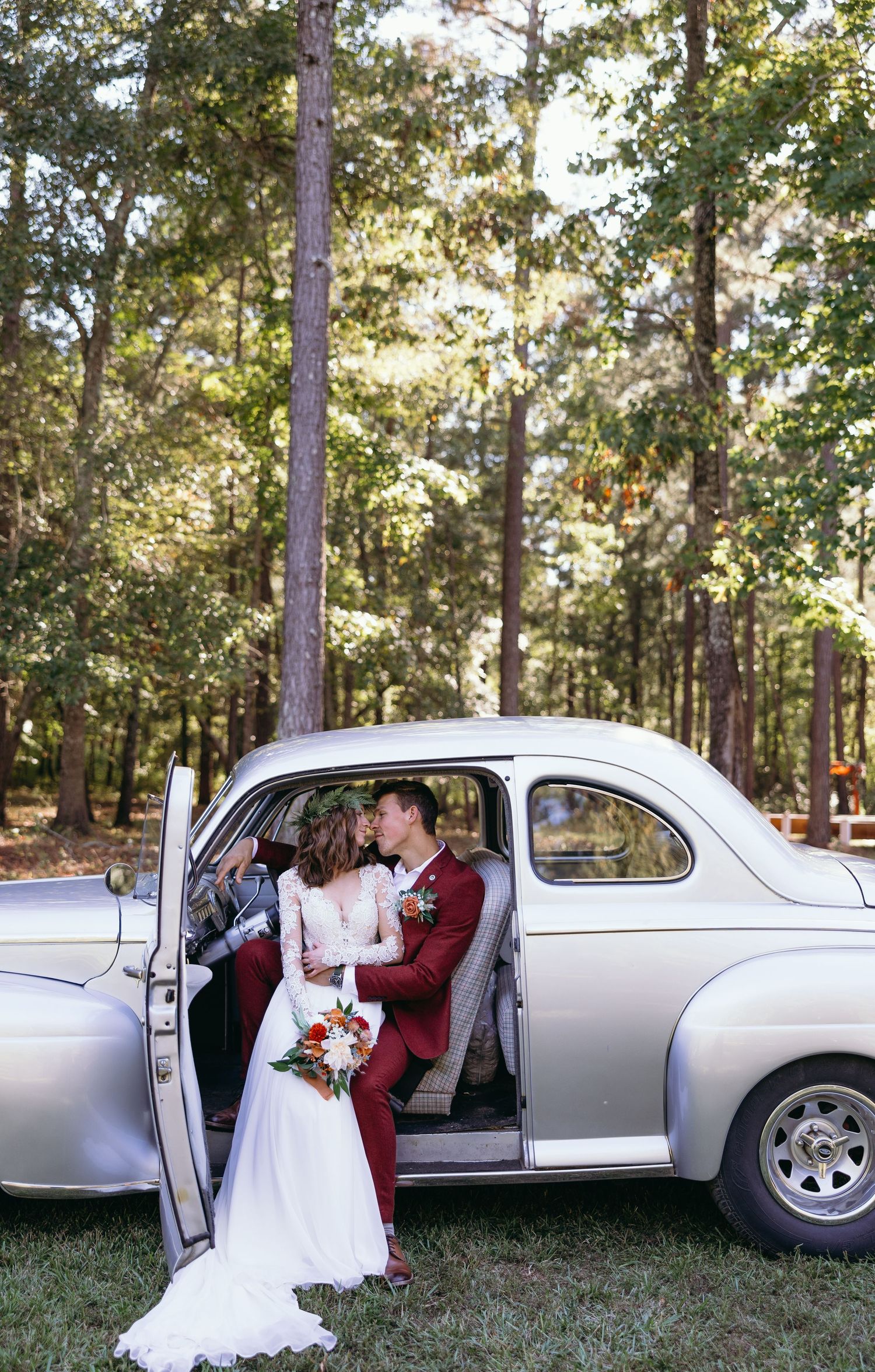 Luxury Wedding Photography, candid photos of couple in car.