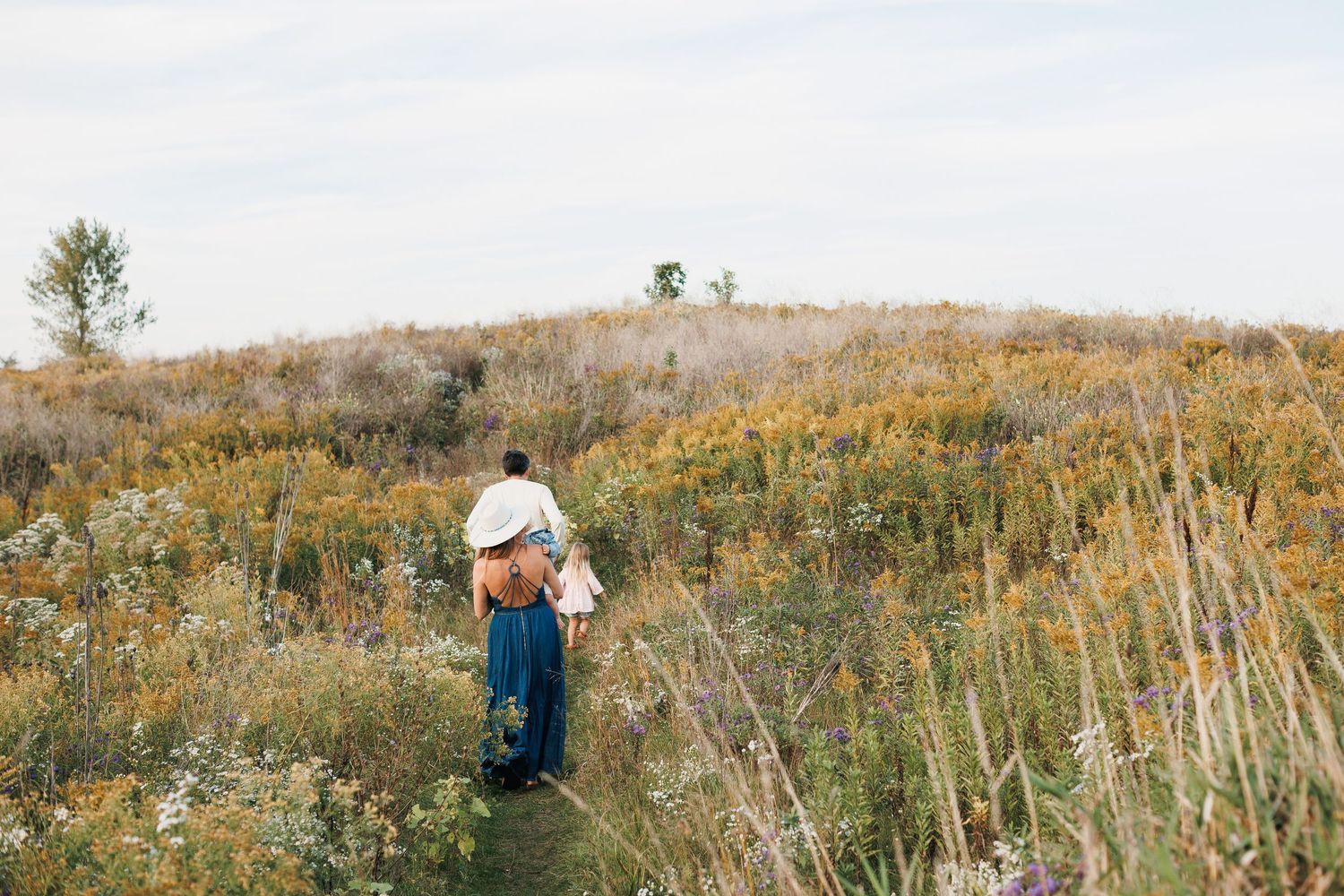 Family photographer specializing in families with young kids
