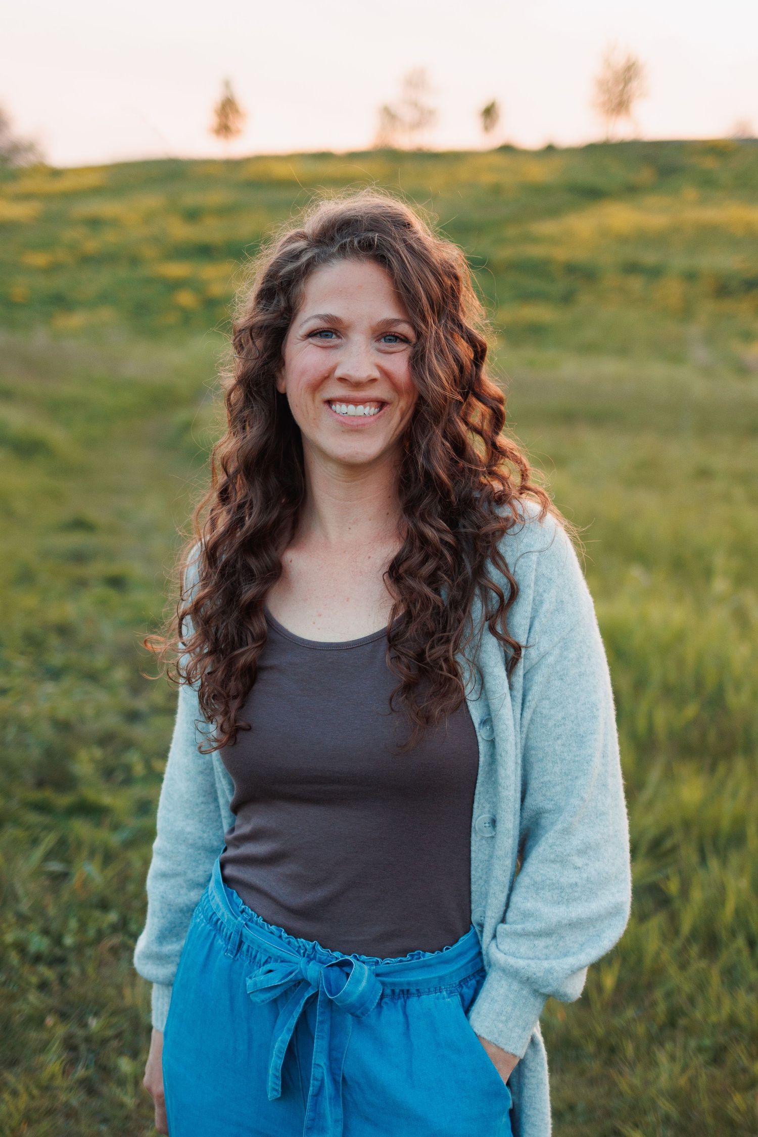 family, maternity, and newborn photographer specializing in families with young kids Whitney Roman