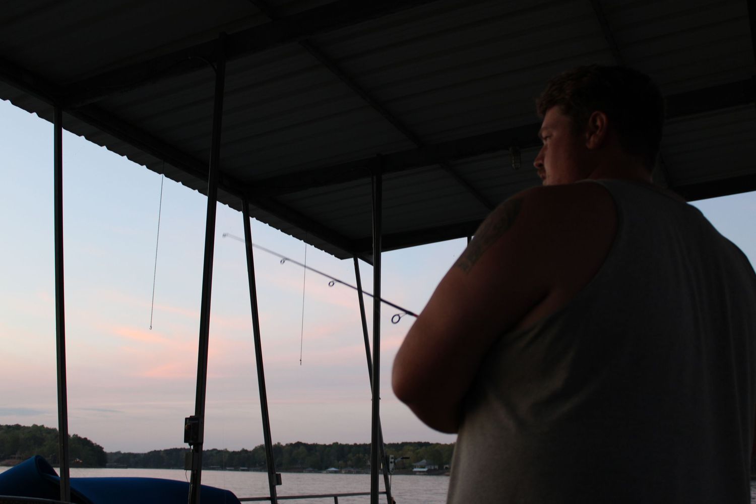 Casual moment captured in natural motion