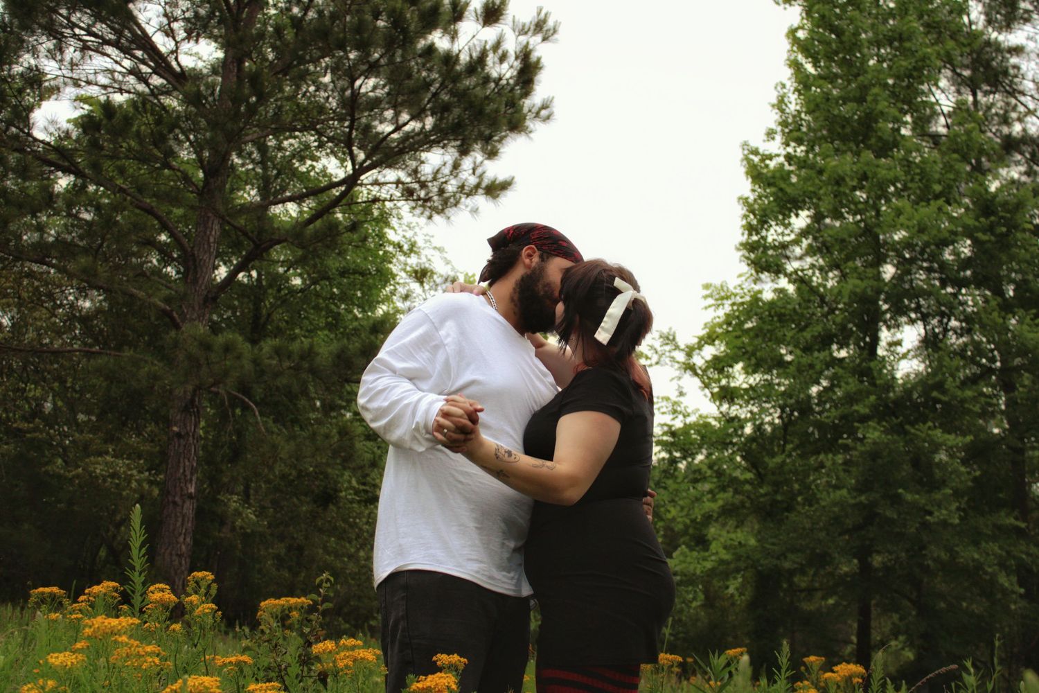 Soft-lit outdoor candid scene