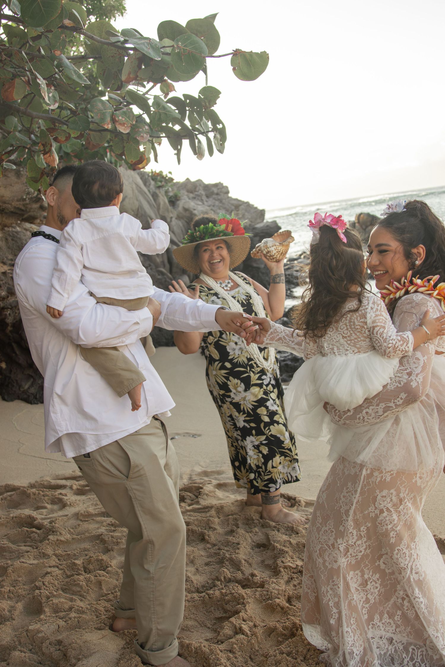 maui beach wedding photoshoot