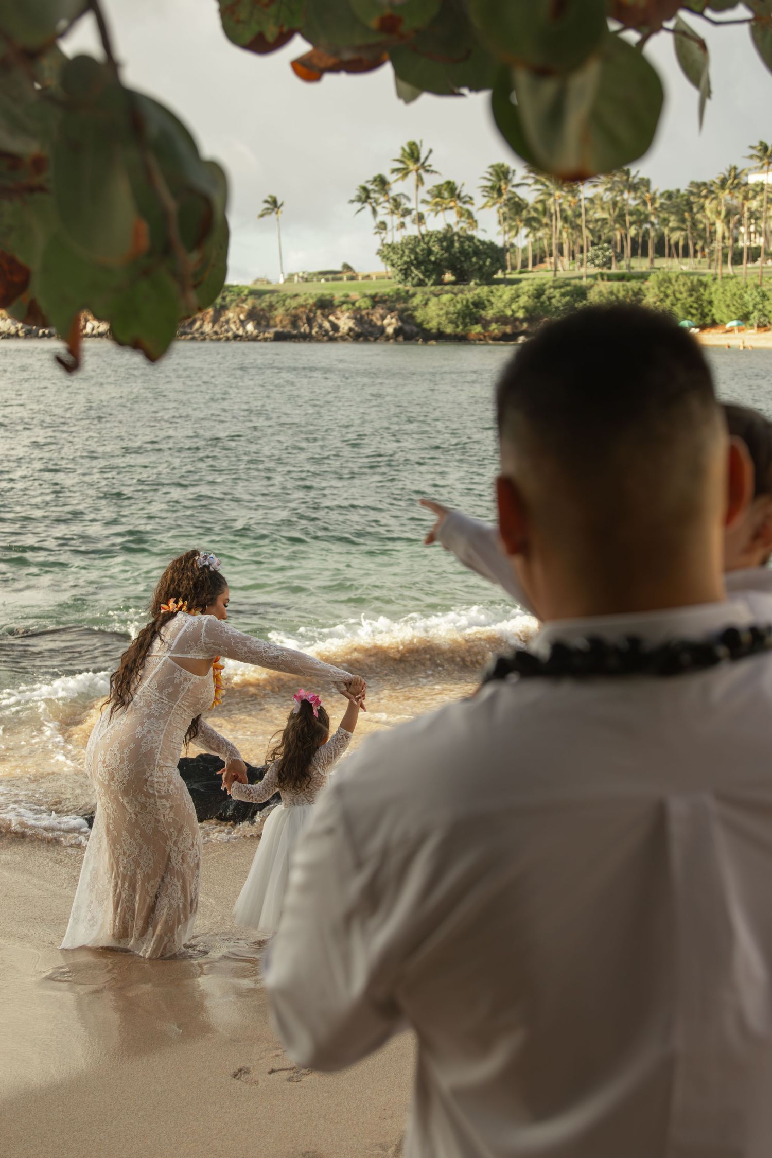 maui beach wedding photoshoot