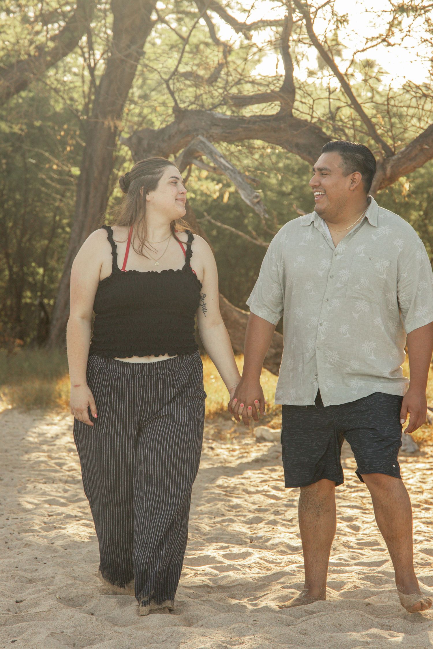 maui engagement shoot on a bach