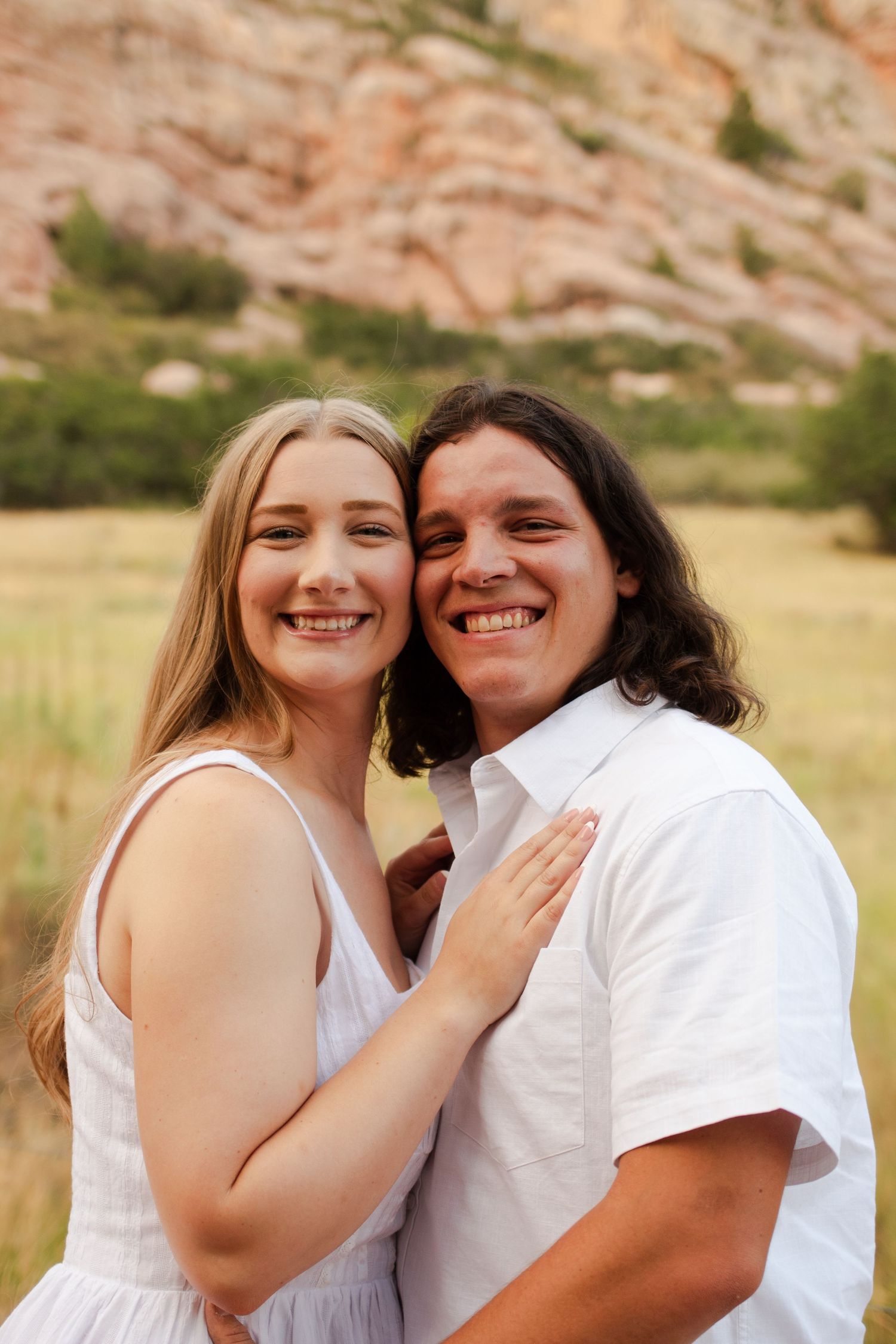 Alec & Jess couples engagement photo session in Colorado