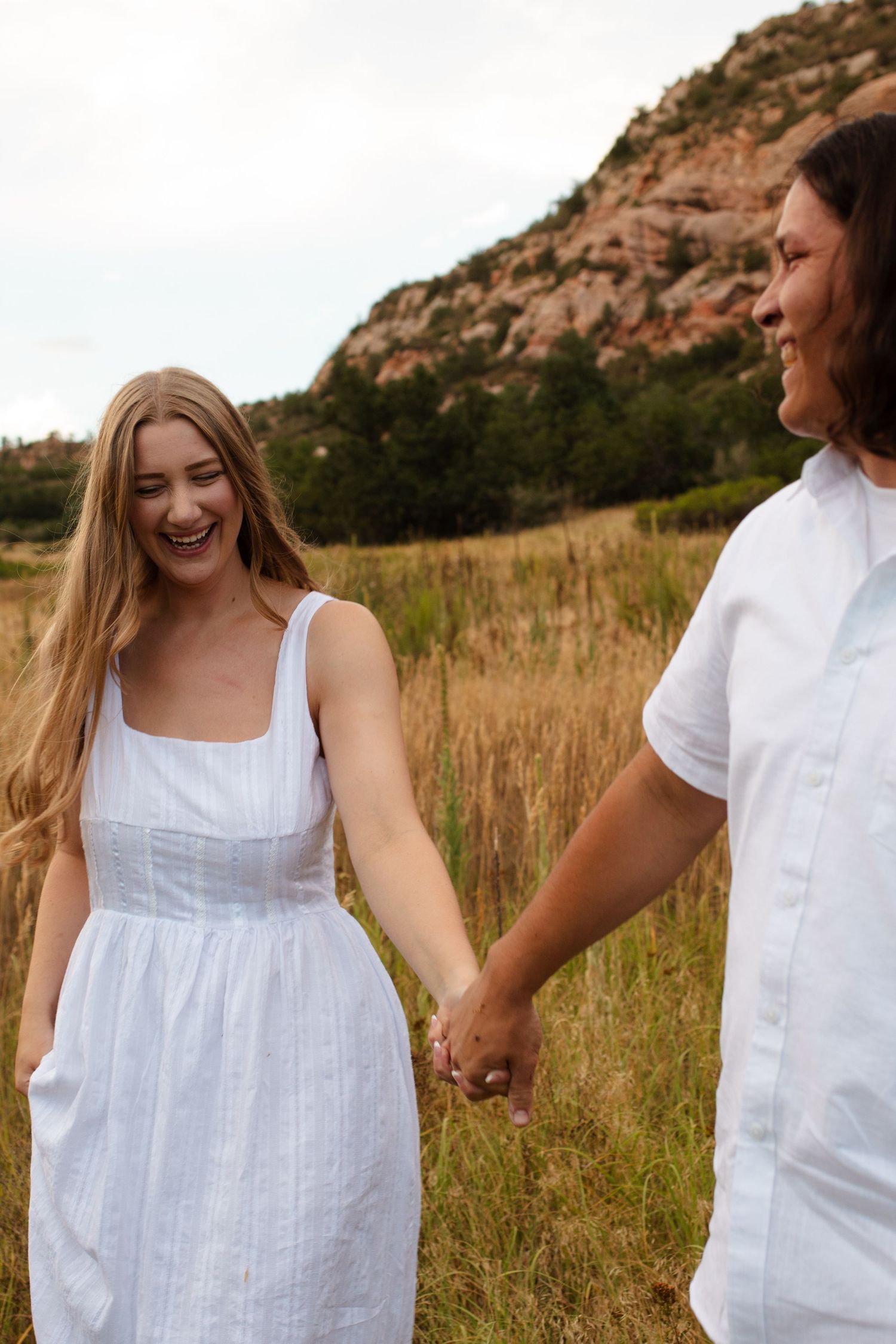 Alec & Jess couples engagement photo session in Colorado