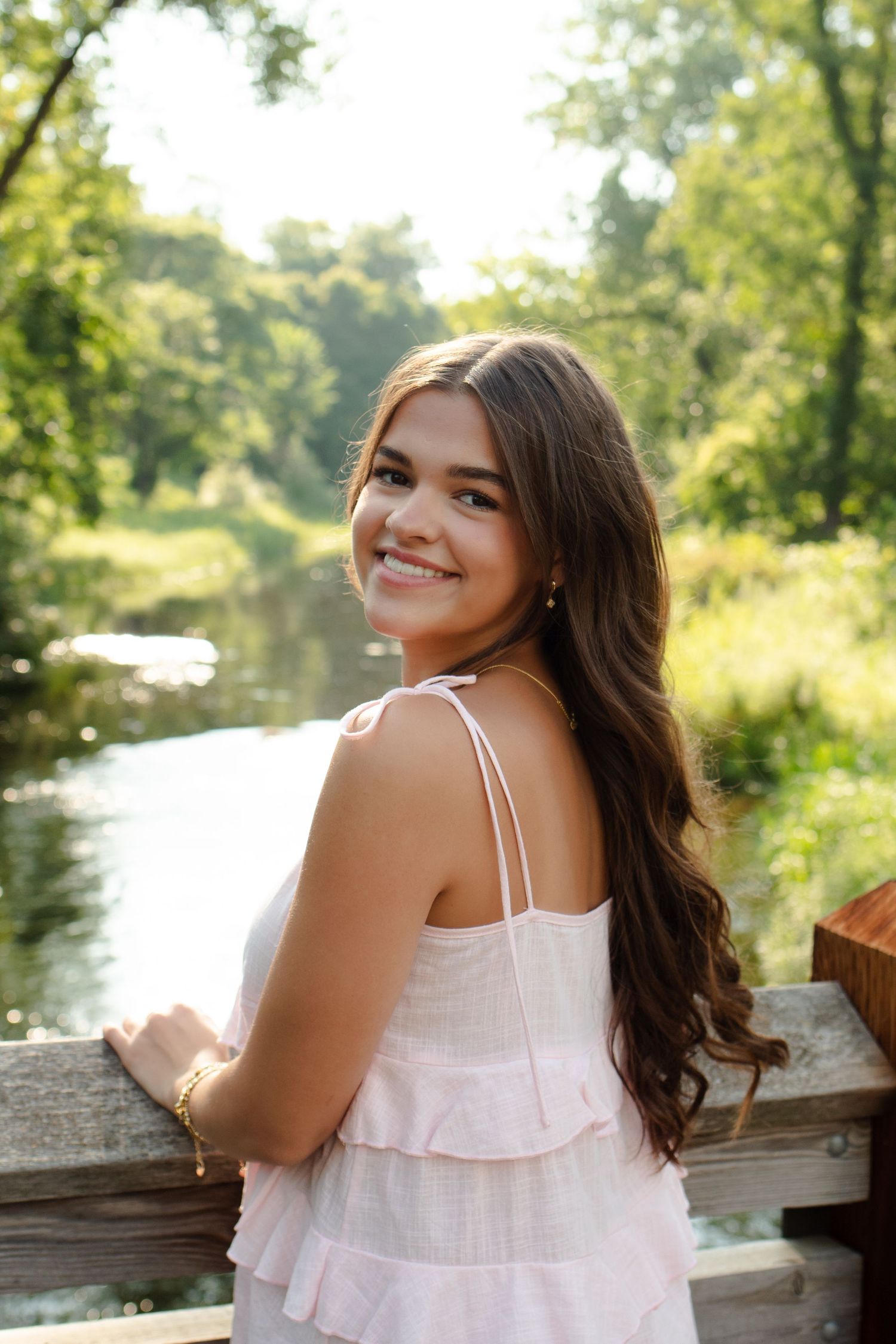 Lucy's senior pictures outdoor session in Wayzata, MN