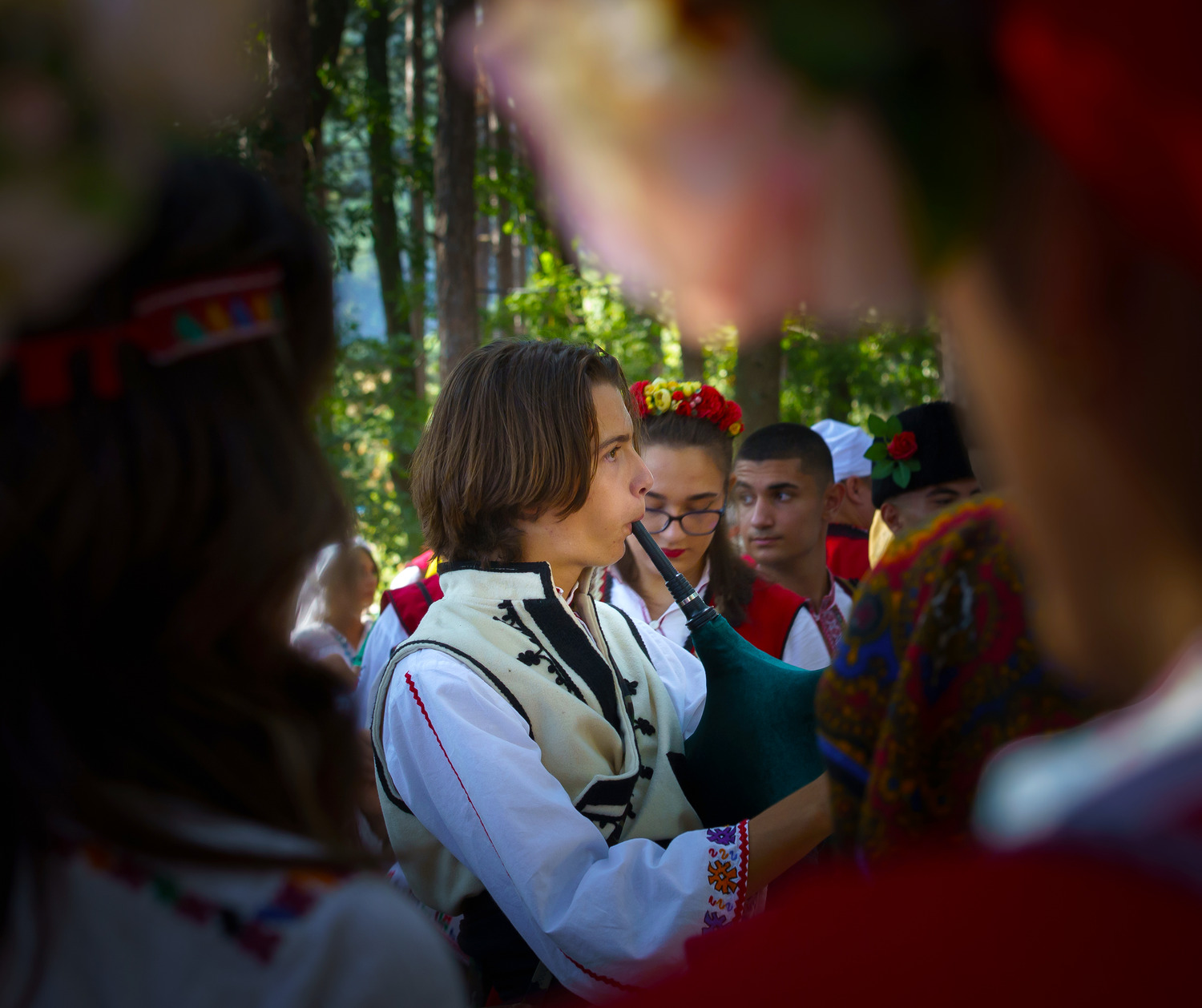 Bulgaria, säckpipa - bag pipe player