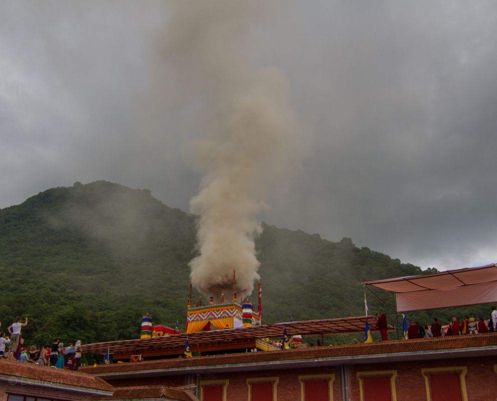 Nepal - Shamar's cremation 2014