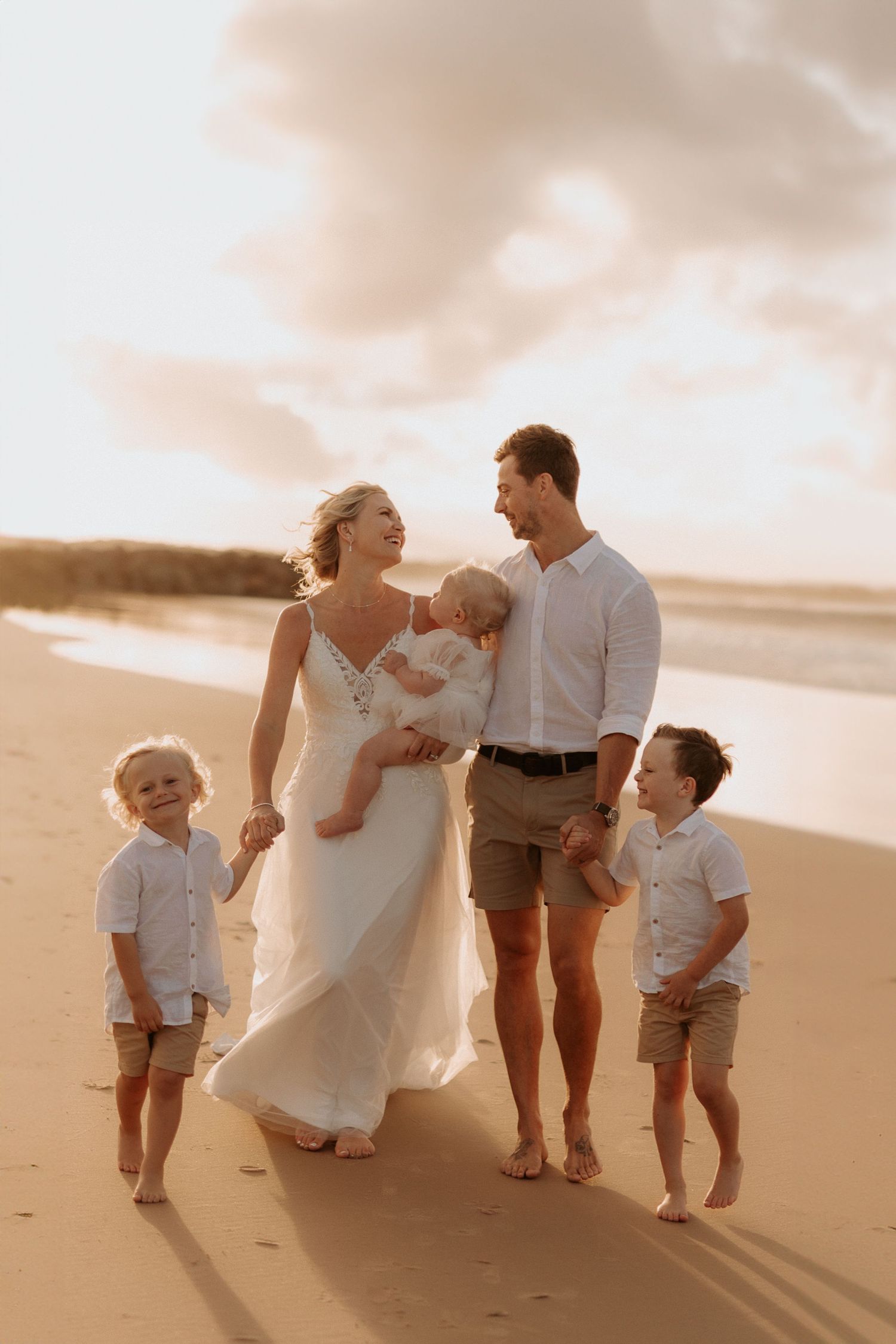 Noosa small wedding with the family at sunset.