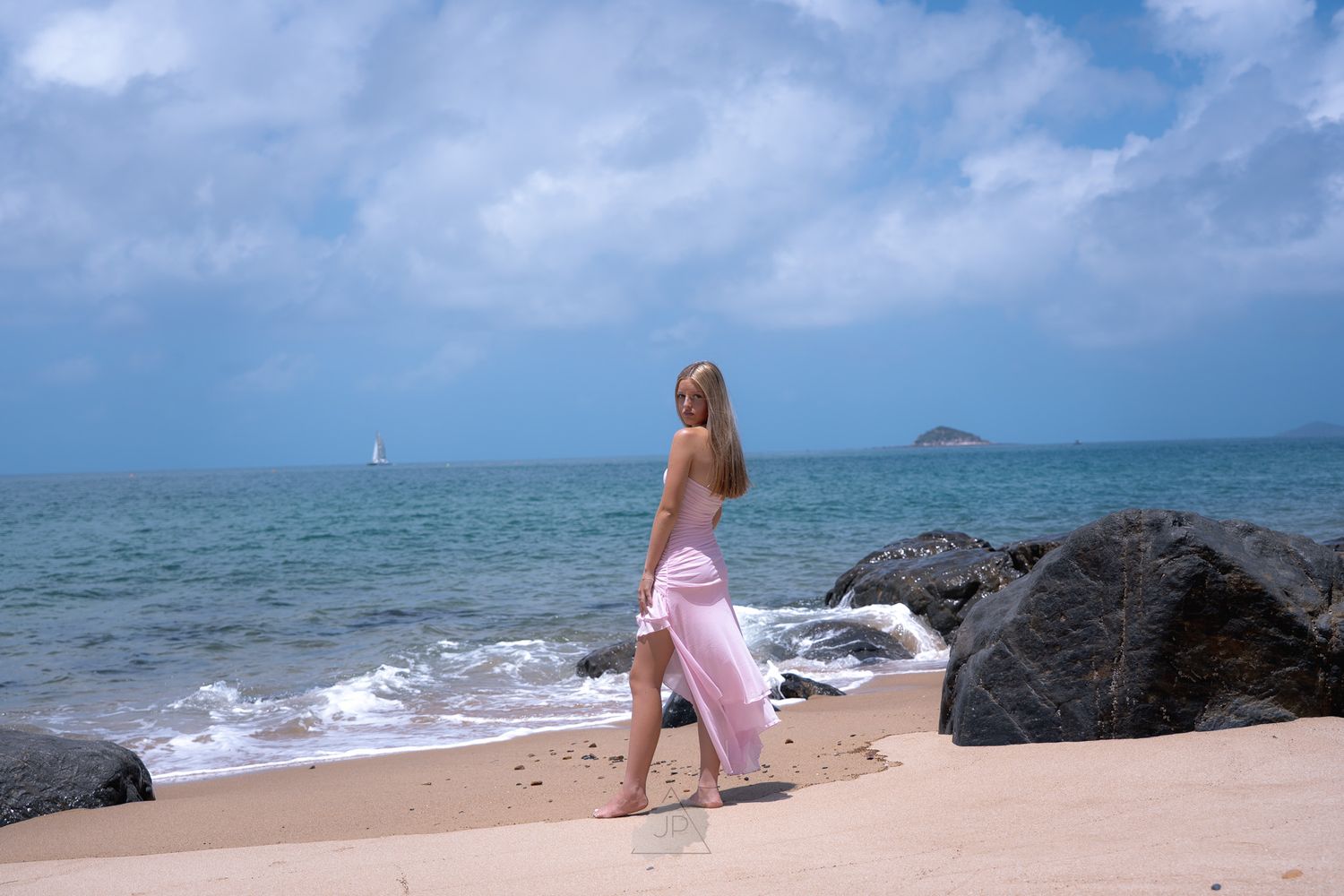 A scenic collage of beach photos showing waves, rocks and shoreline against a blue sky and ocean backdrop.