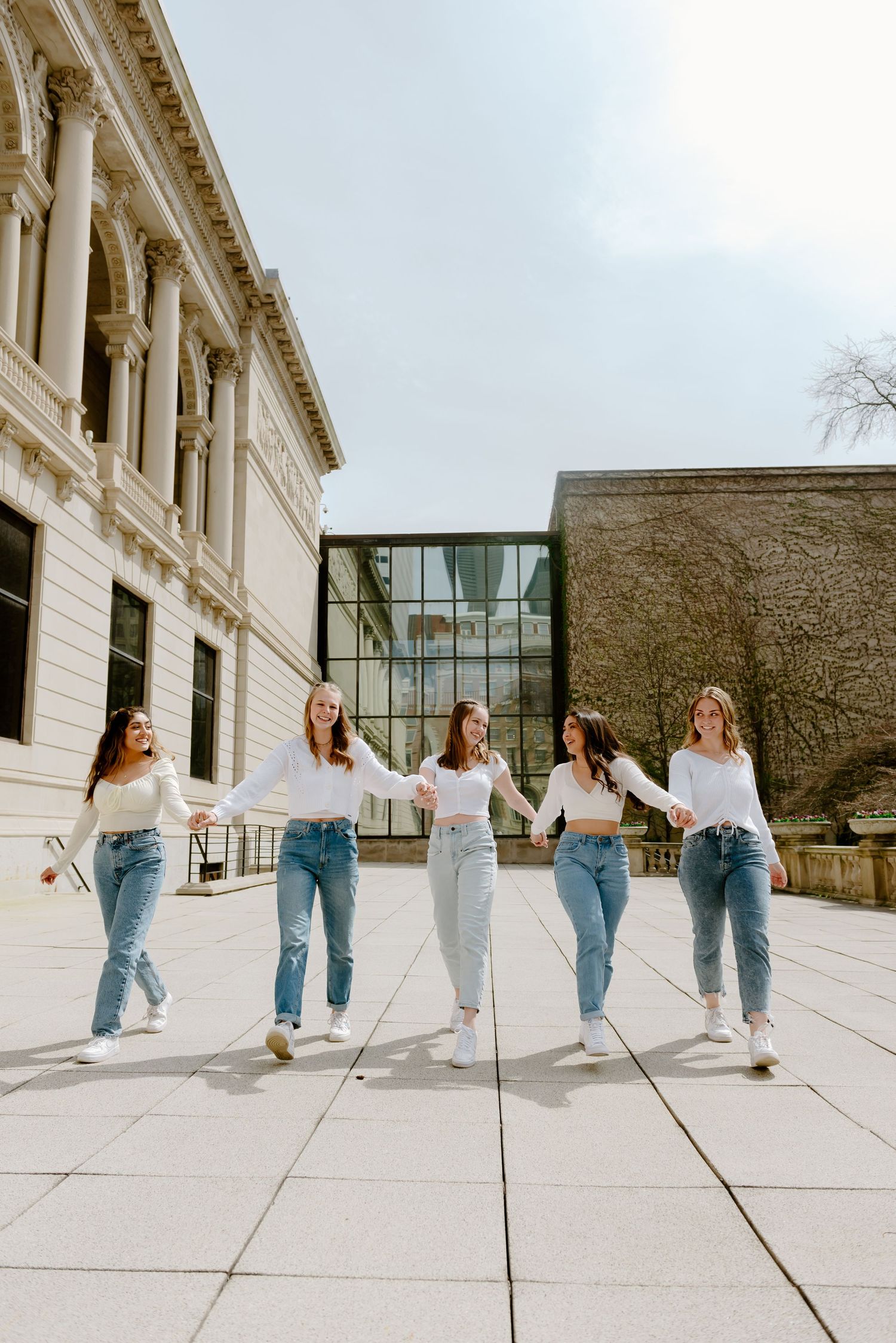 CHICAGO ILLINOIS SENIOR GRADUATE PHOTOGRAPHER
