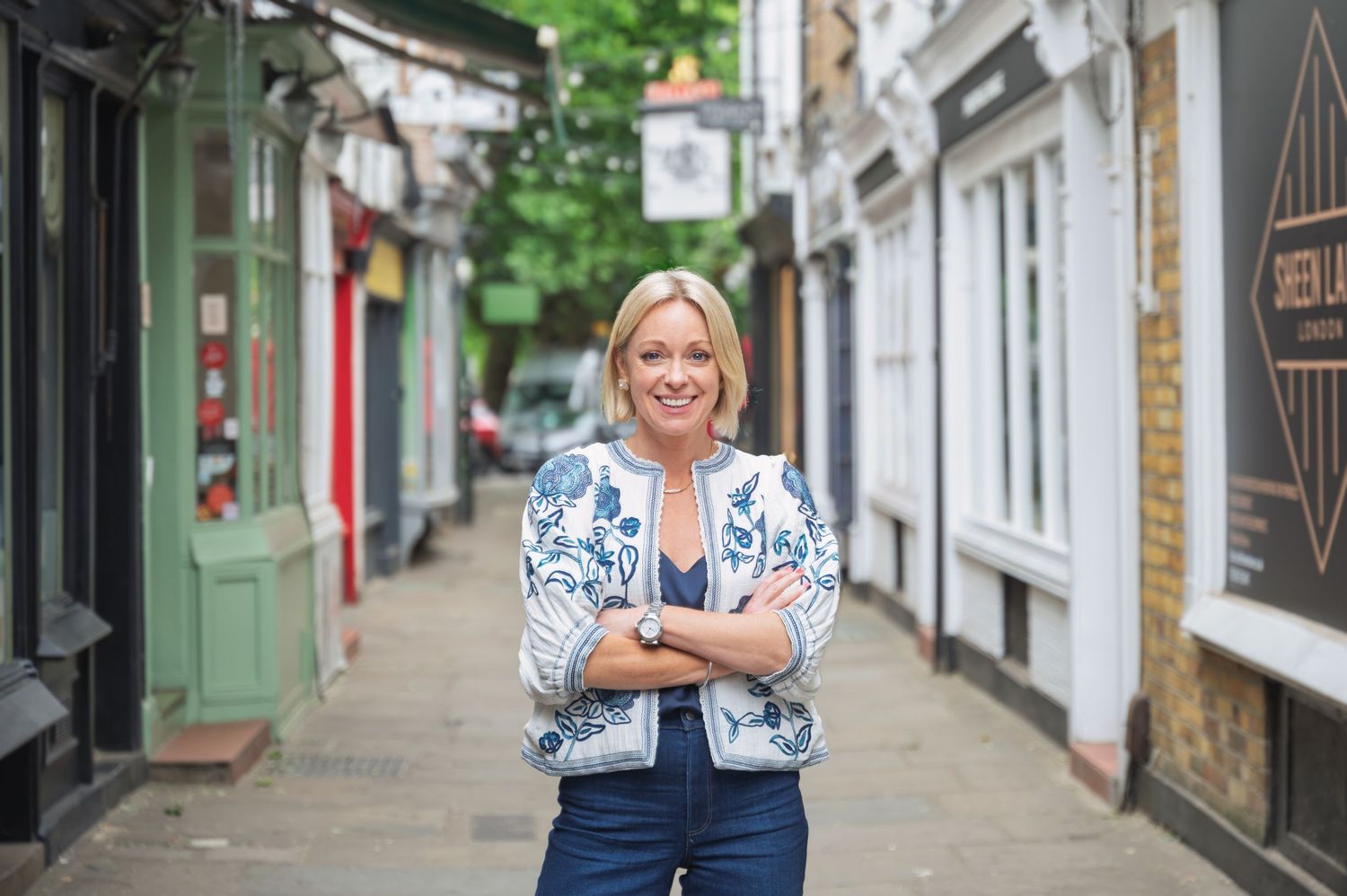 Brand photography shoot, Richmond-upon-Thames for Feather and Stitch 
https://www.featherandstitch.com/