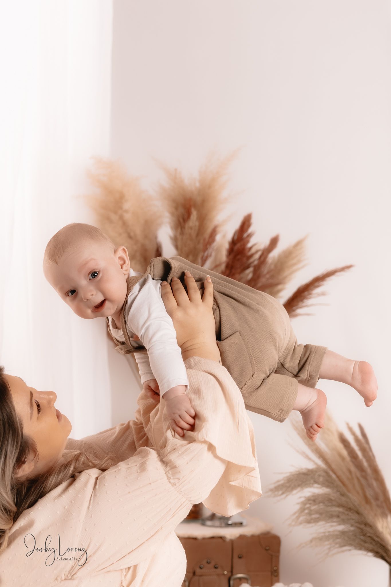 Mutter und Baby, Baby Shooting Jacky Lorenz Fotografie Plaidt, Koblenz und Umgebung