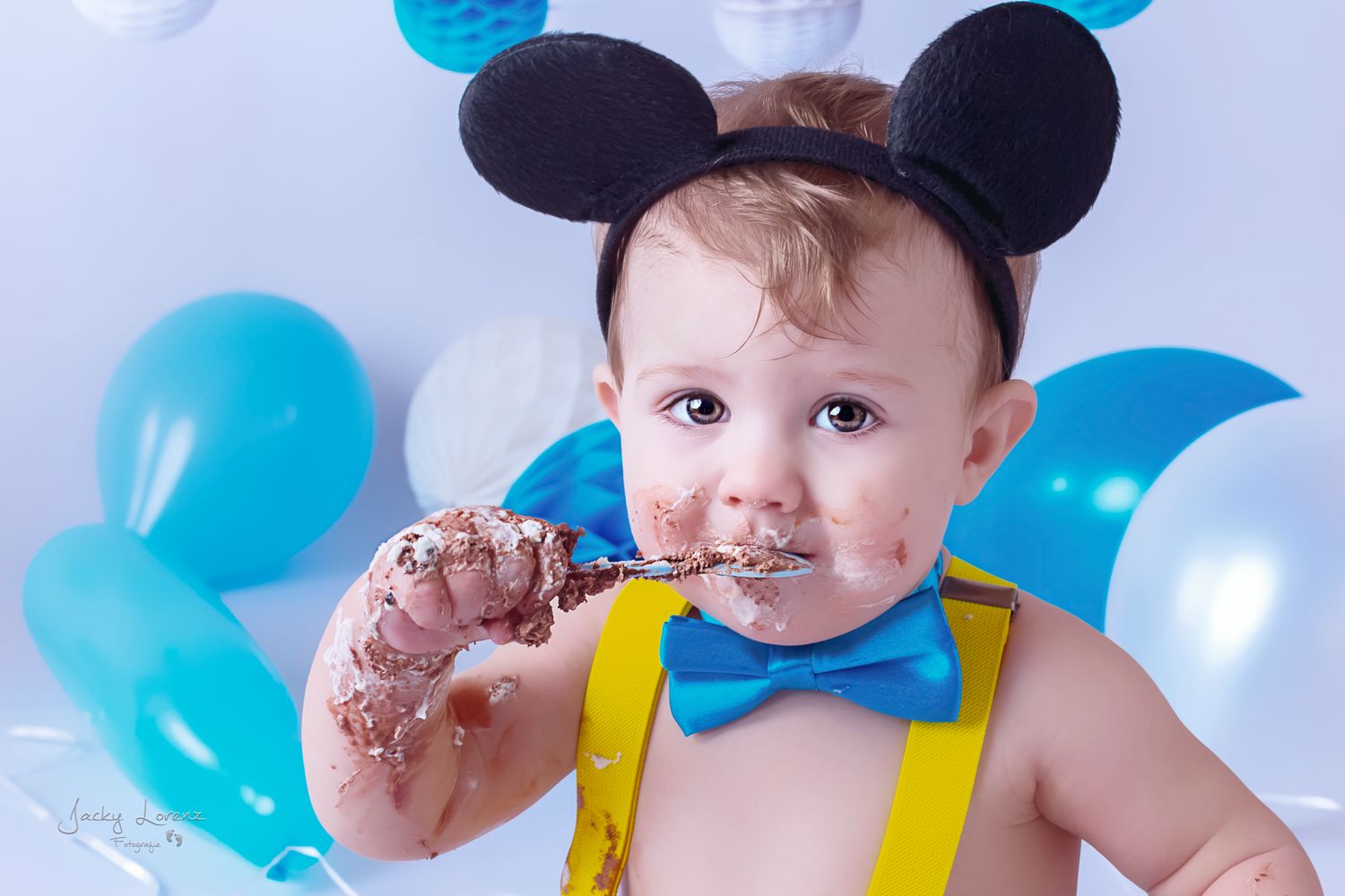 1. Geburtstag, Baby isst Torte, Cake Smash Shooting Jacky Lorenz Koblenz