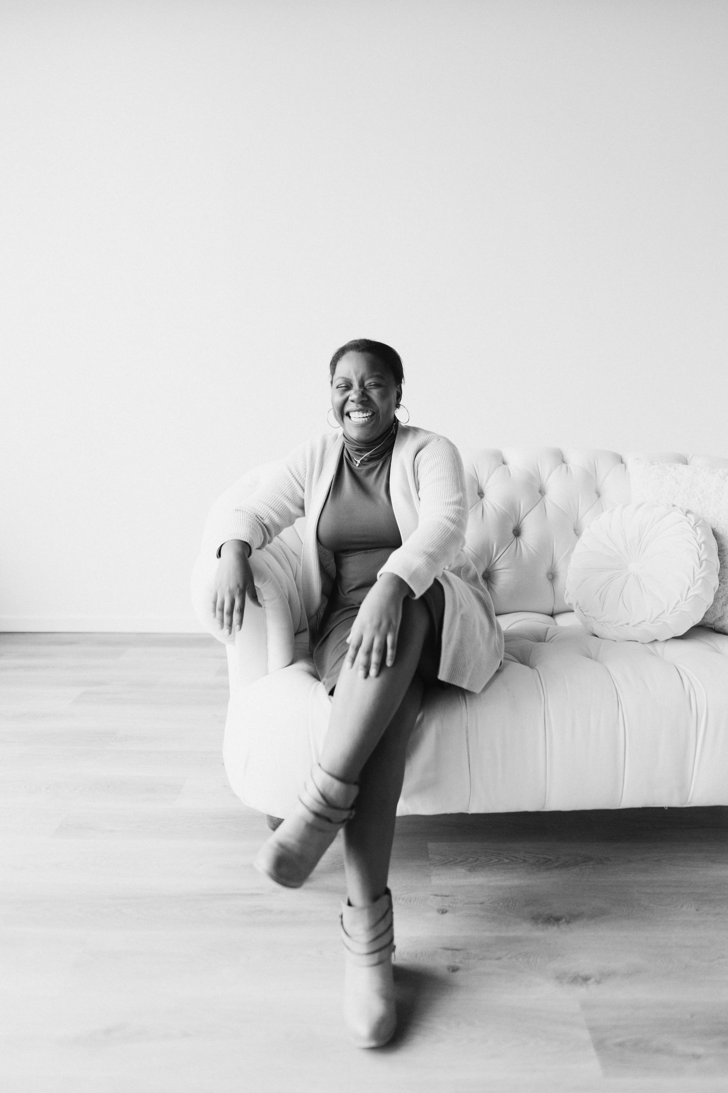 “Ireen Mushomi Photography captures weddings, couples, and senior portraits with elegance, artistry, and timeless emotion.”