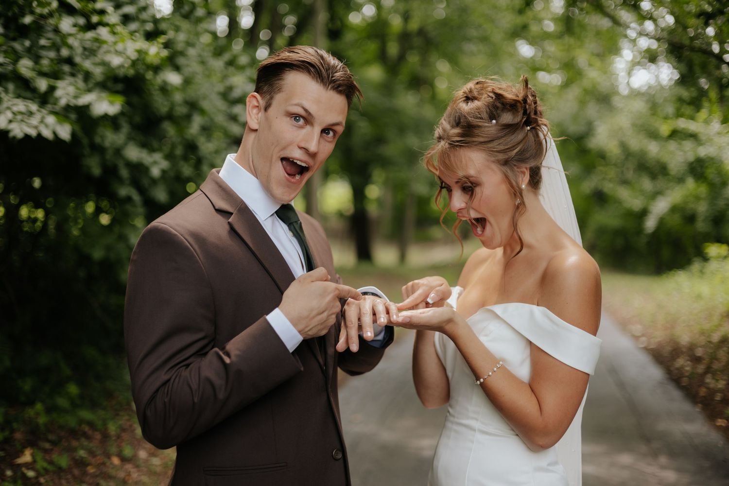 “Ireen Mushomi Photography captures weddings, couples, and senior portraits with elegance, artistry, and timeless emotion.”