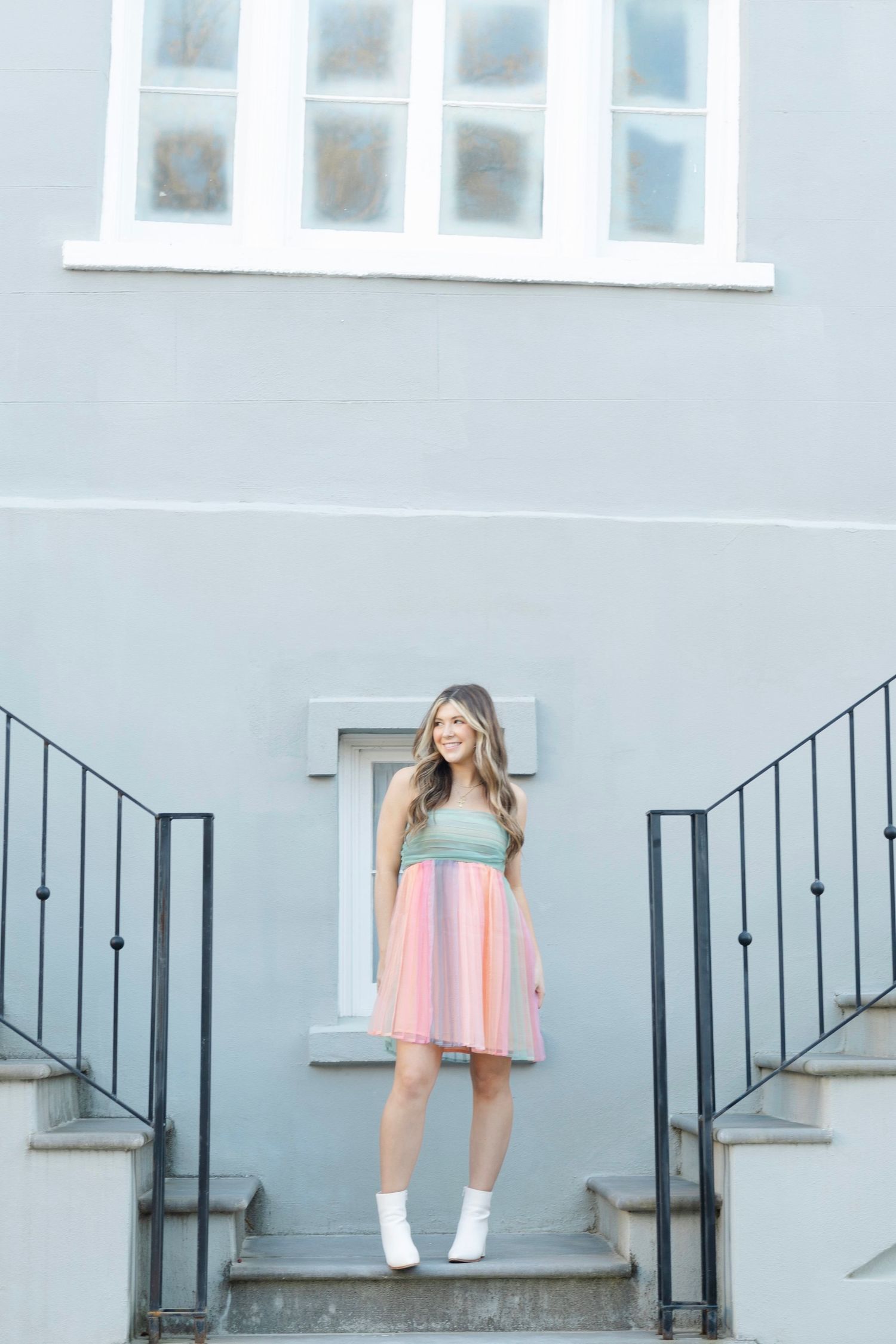 Charleston SC high school senior portrait
Senior photography Charleston
White Point Gardens senior portrait session
The Battery Charleston