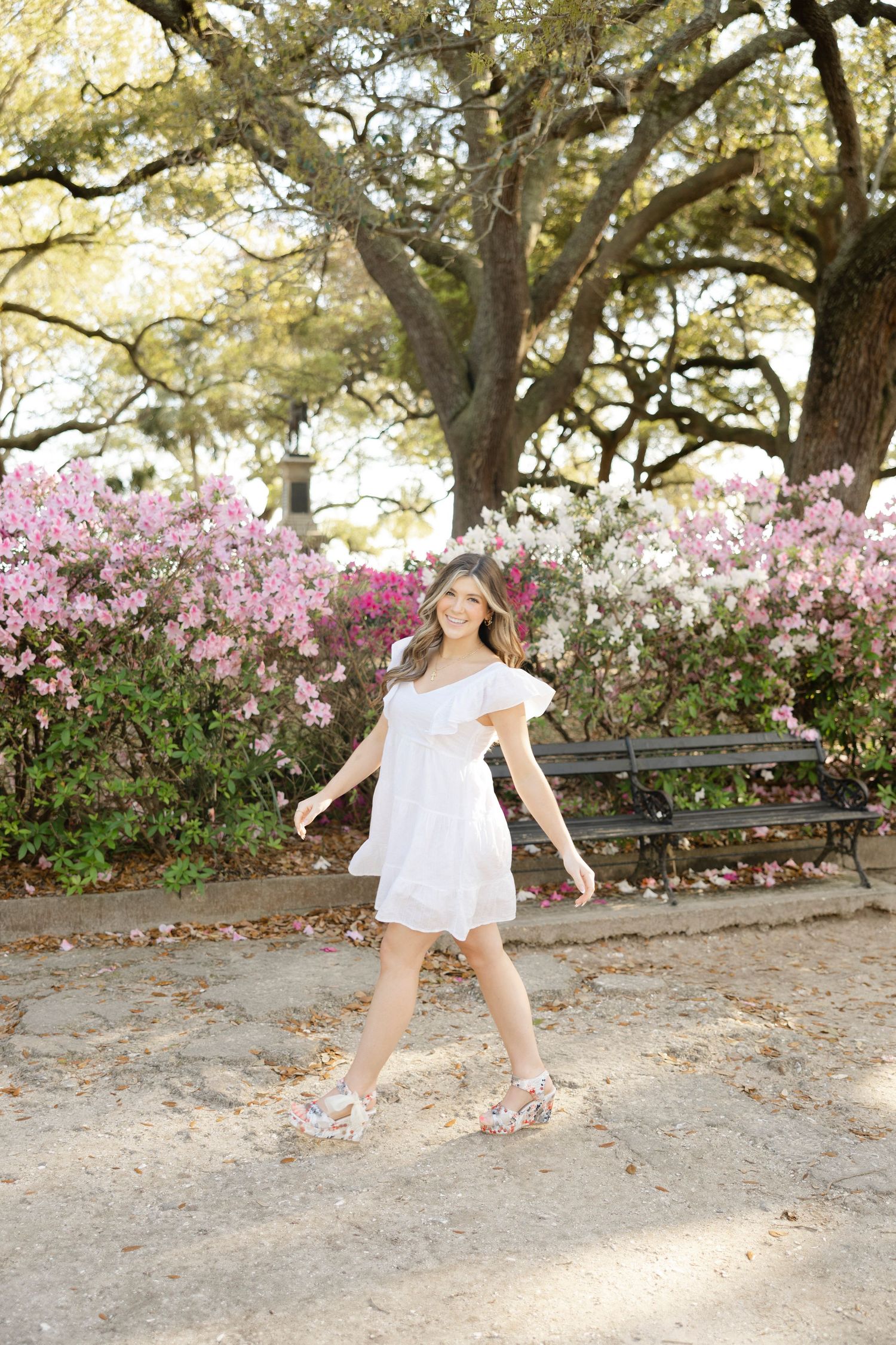 Charleston SC high school senior portrait
Senior photography Charleston
White Point Gardens senior portrait session
The Battery Charleston