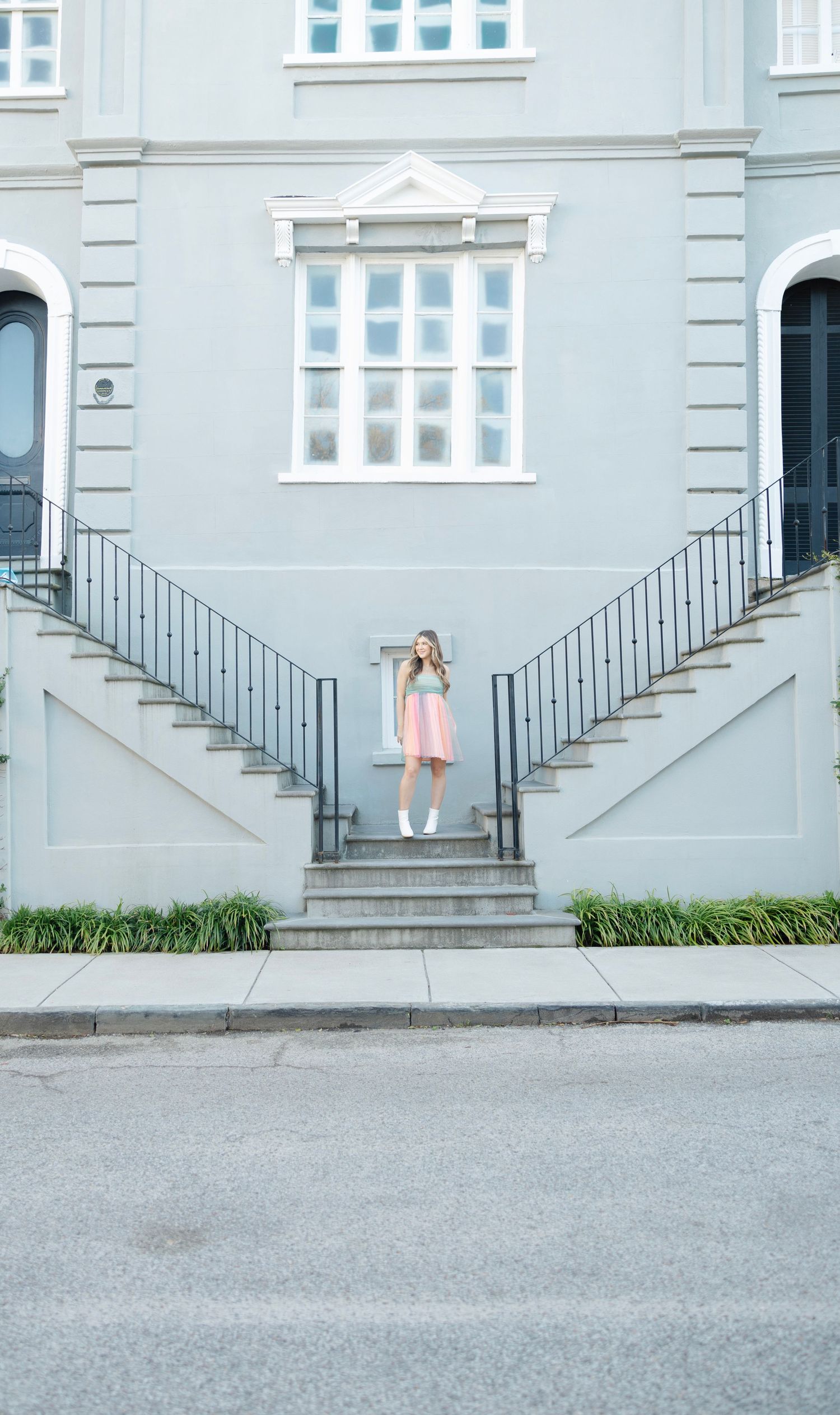 Charleston SC high school senior portrait
Senior photography in Charleston SC
Charleston SC senior portrait session
Downtown Charleston