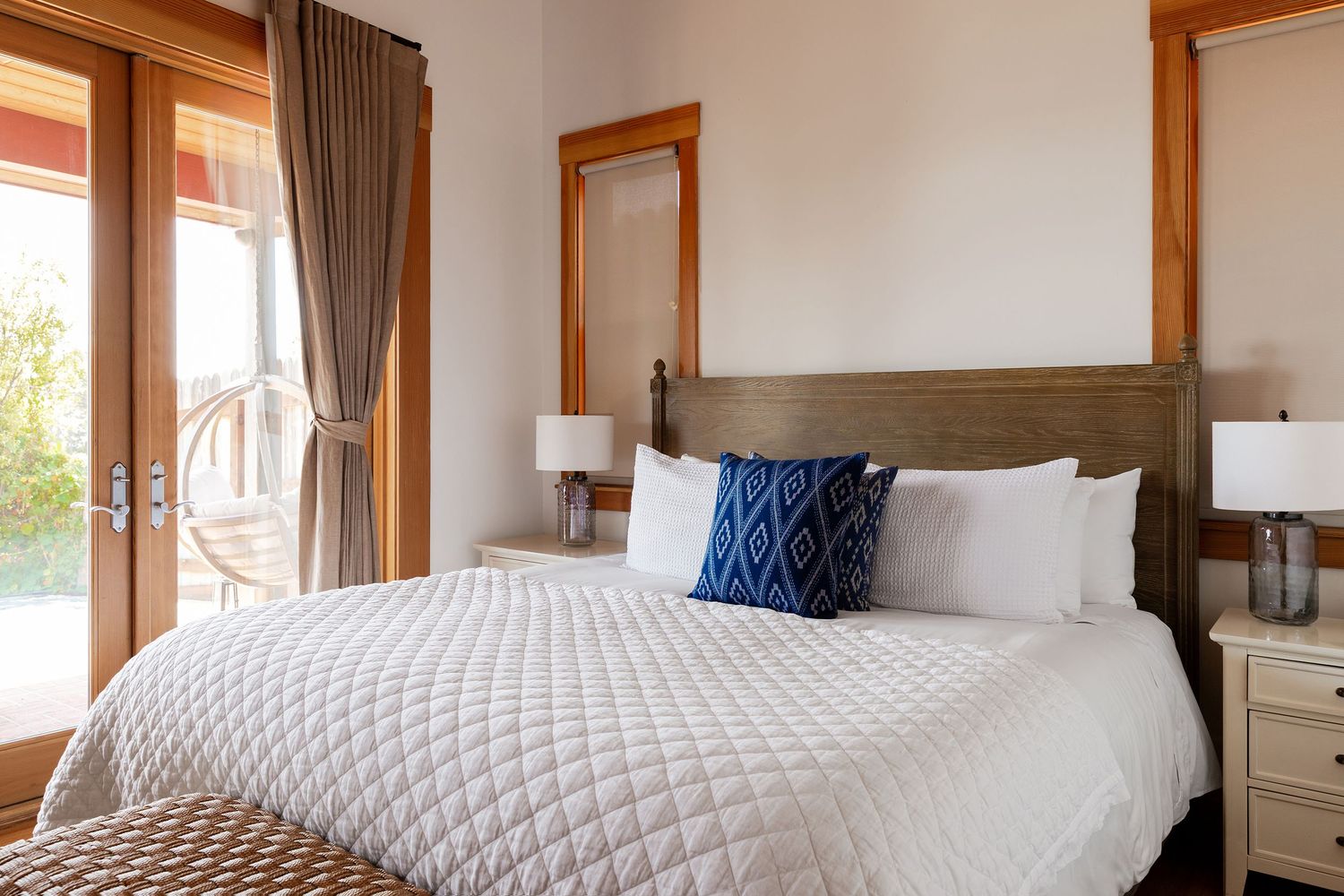 Hotel photographer in Colorado. Travel and lifestyle content creator. Photography for hotels and resorts in Colorado. Aspen photographer.