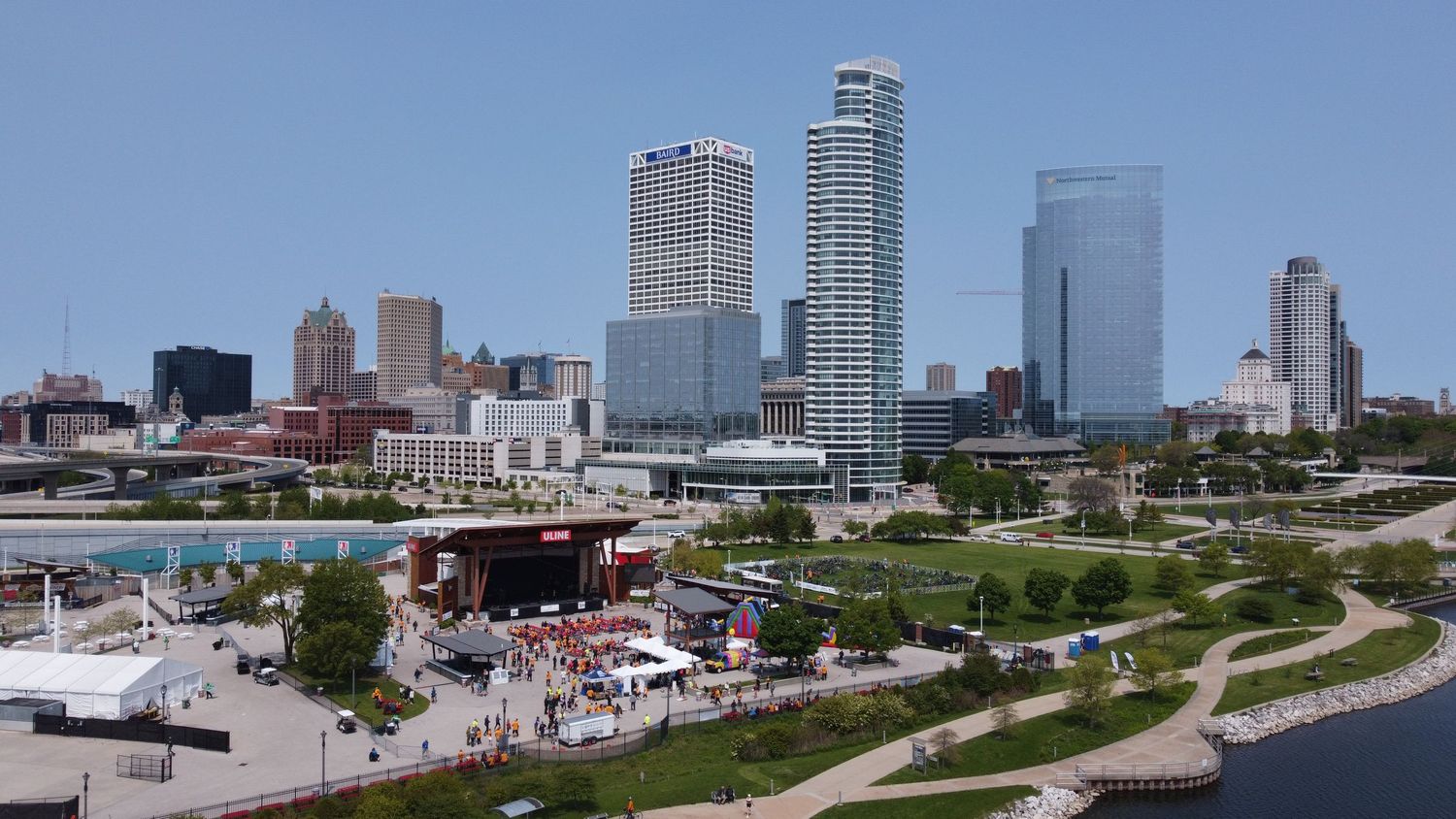 An aerial photo of the milwaukee skyline