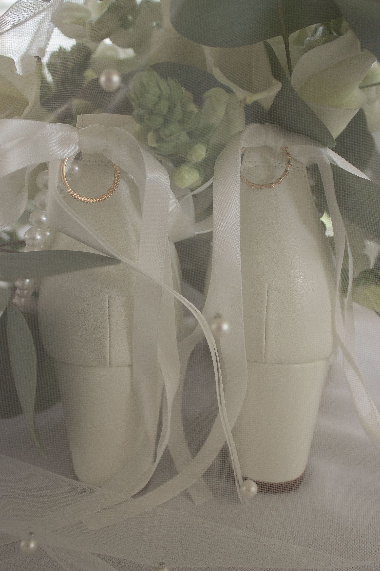 The wedding day detail the shots and flat lays
