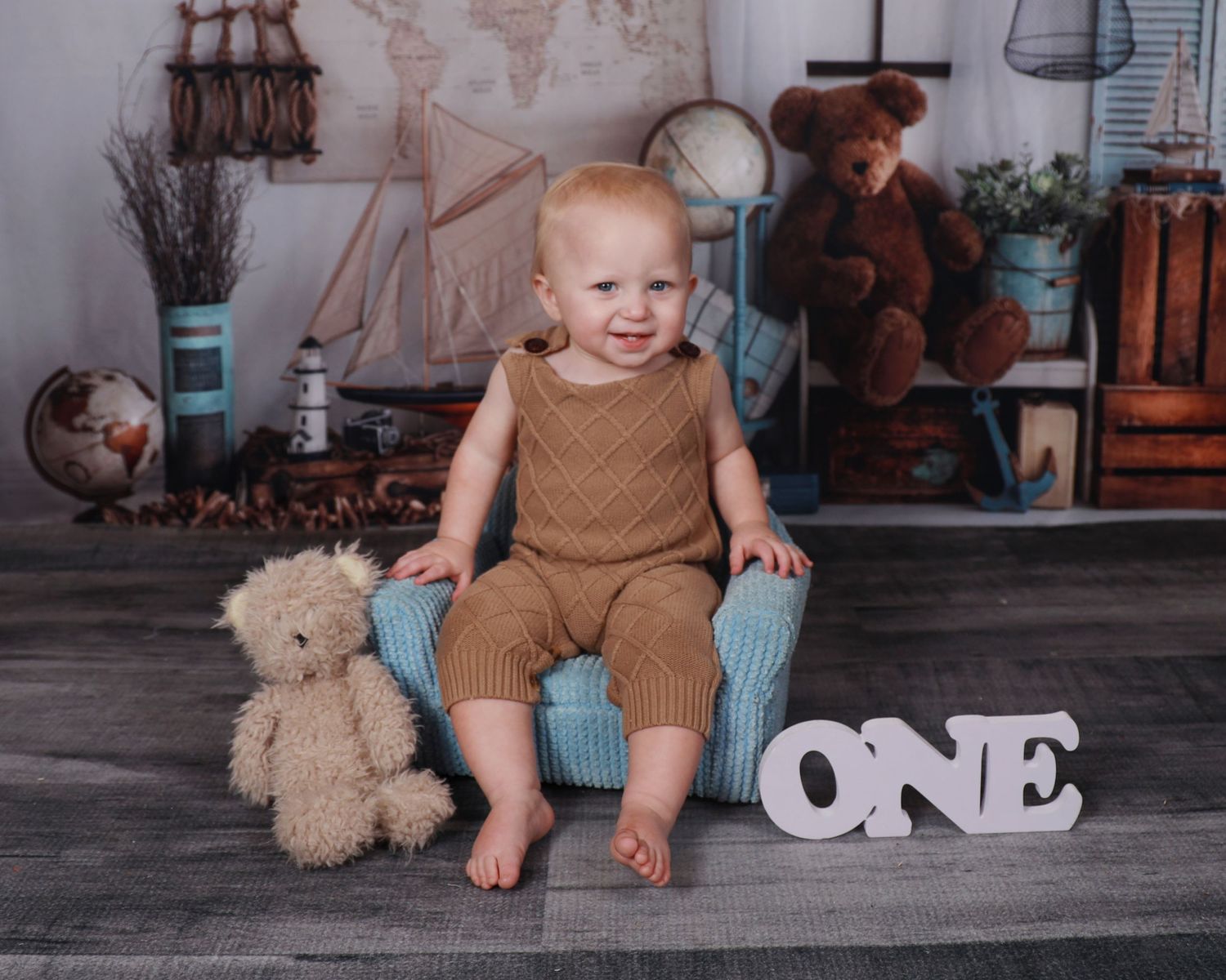 Jacksonville, florida child photographer- saint augustine child photographer-studio child session- one year old photogra