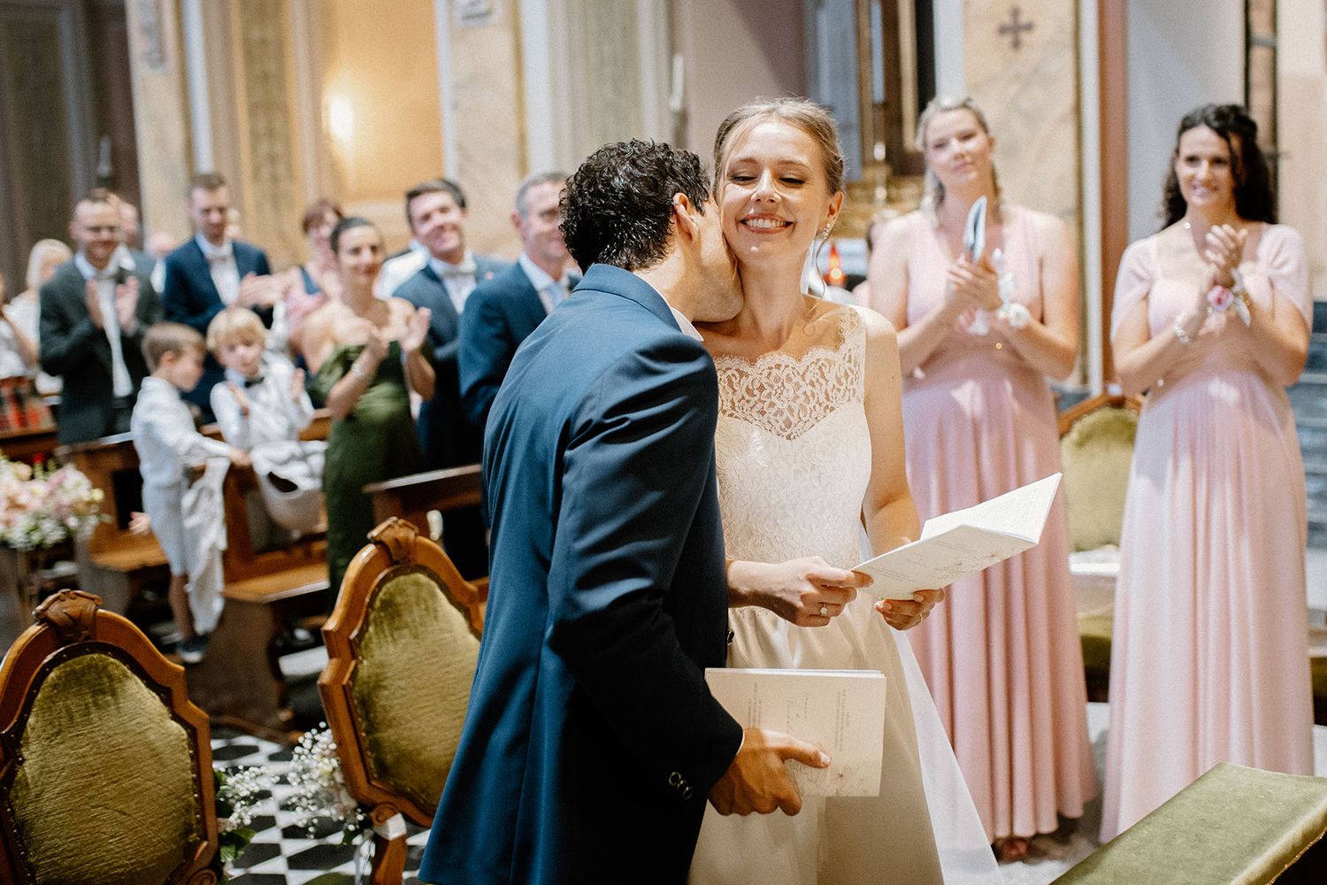 Cerimonia di matrimonio a Villa Malliana, coppia franco-italiana